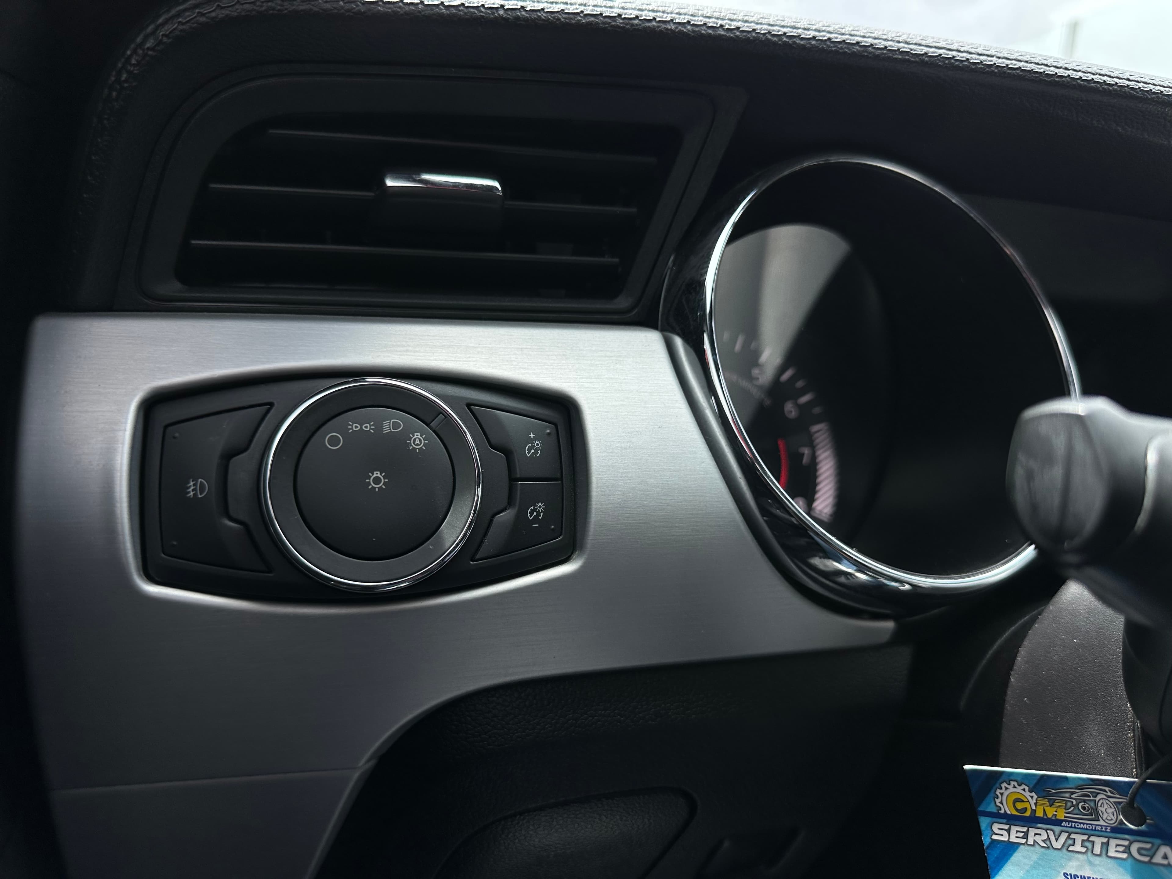 Ford Mustang GT Modelo 2017 18