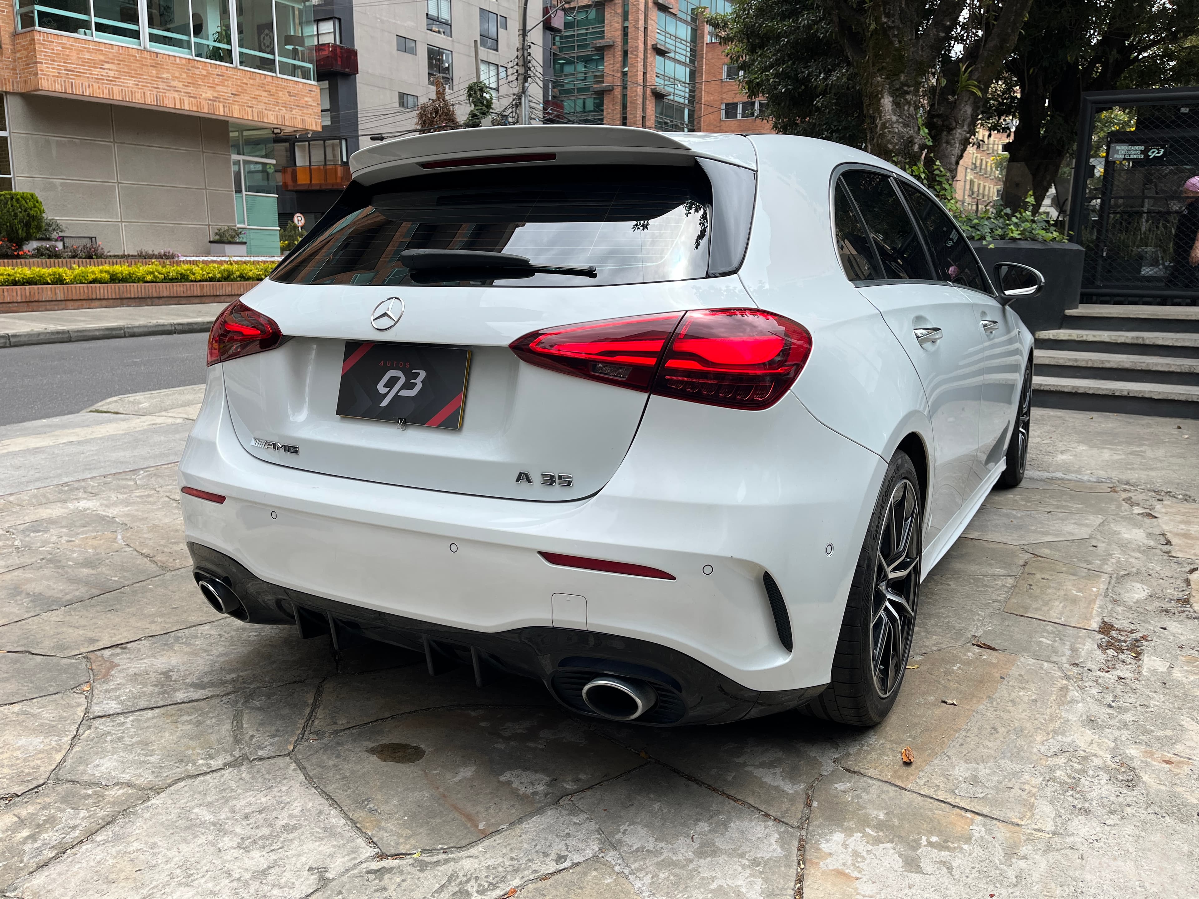 Mercedes Benz A35 Modelo 2023 4