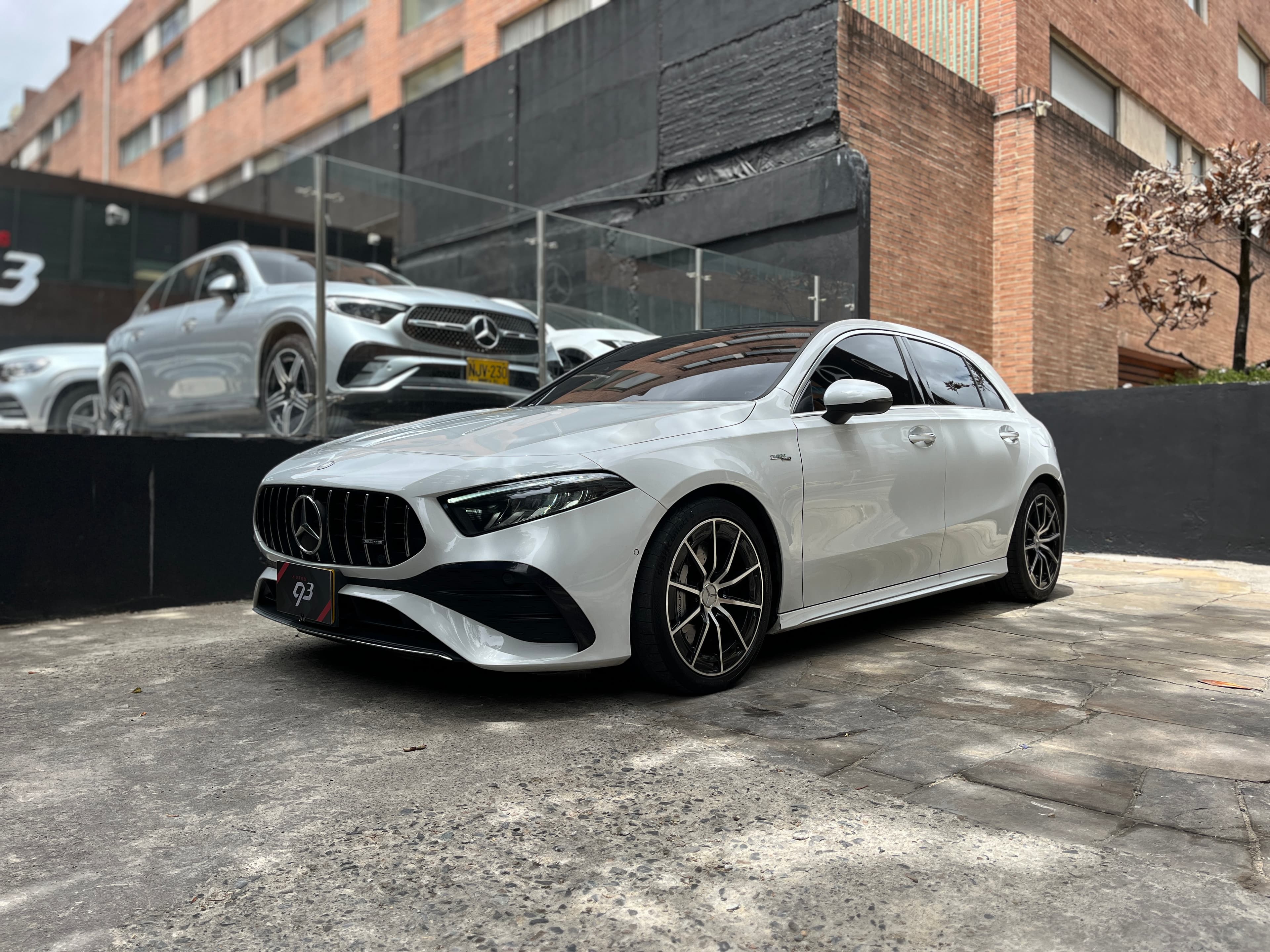 Mercedes Benz A35 Modelo 2023 1