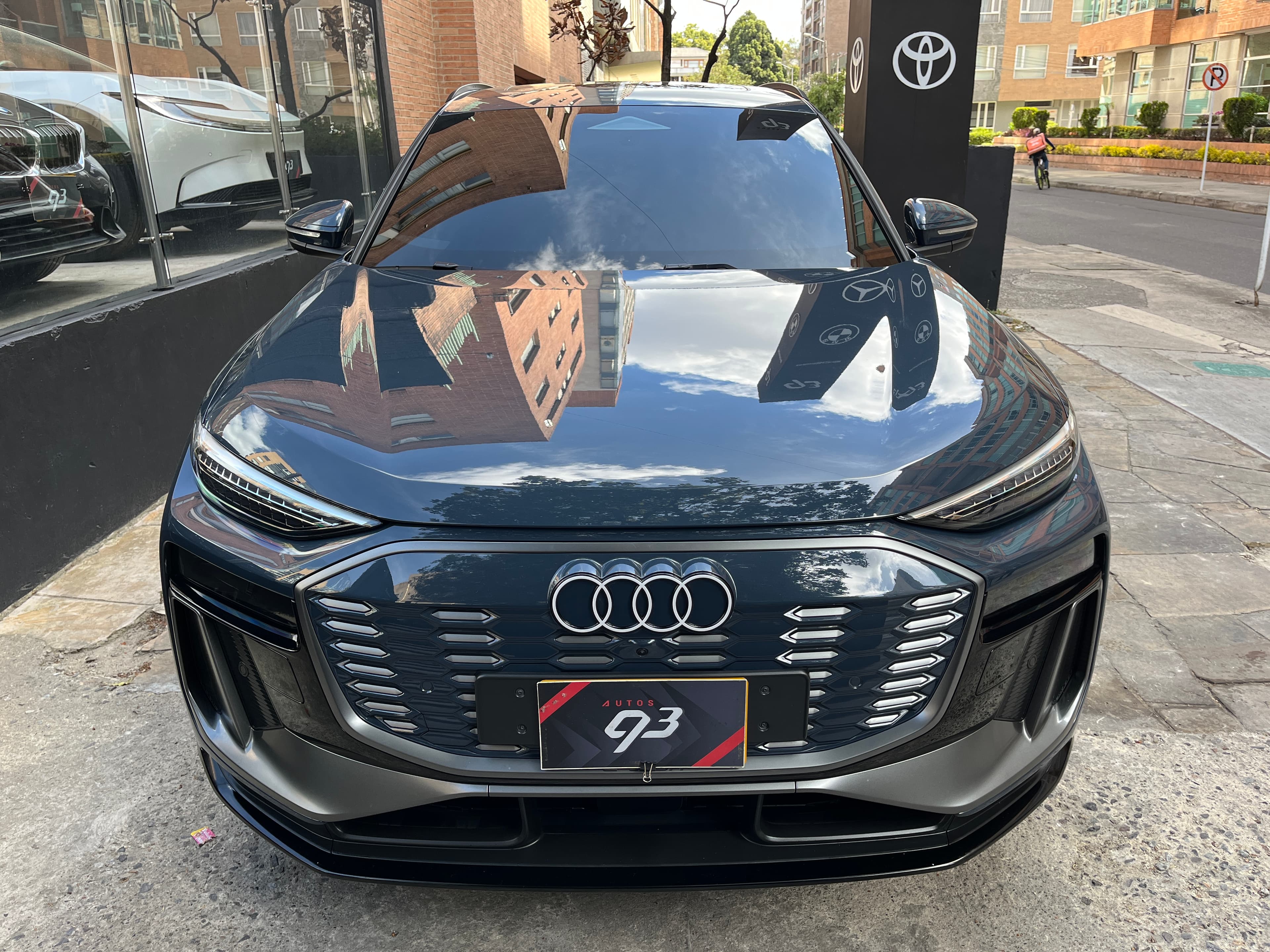 Audi Q6 E-TRON Modelo 2025 2