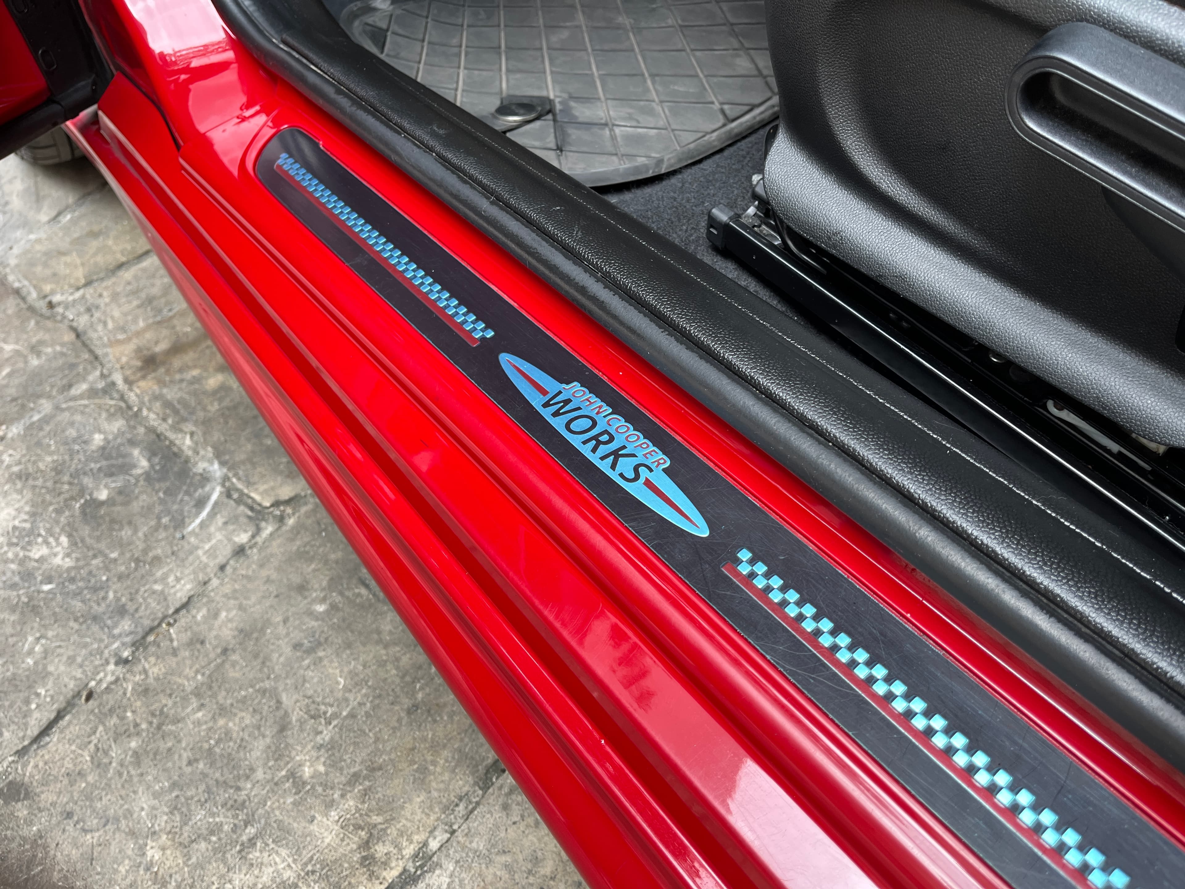 MINI COOPER Modelo 2020 13
