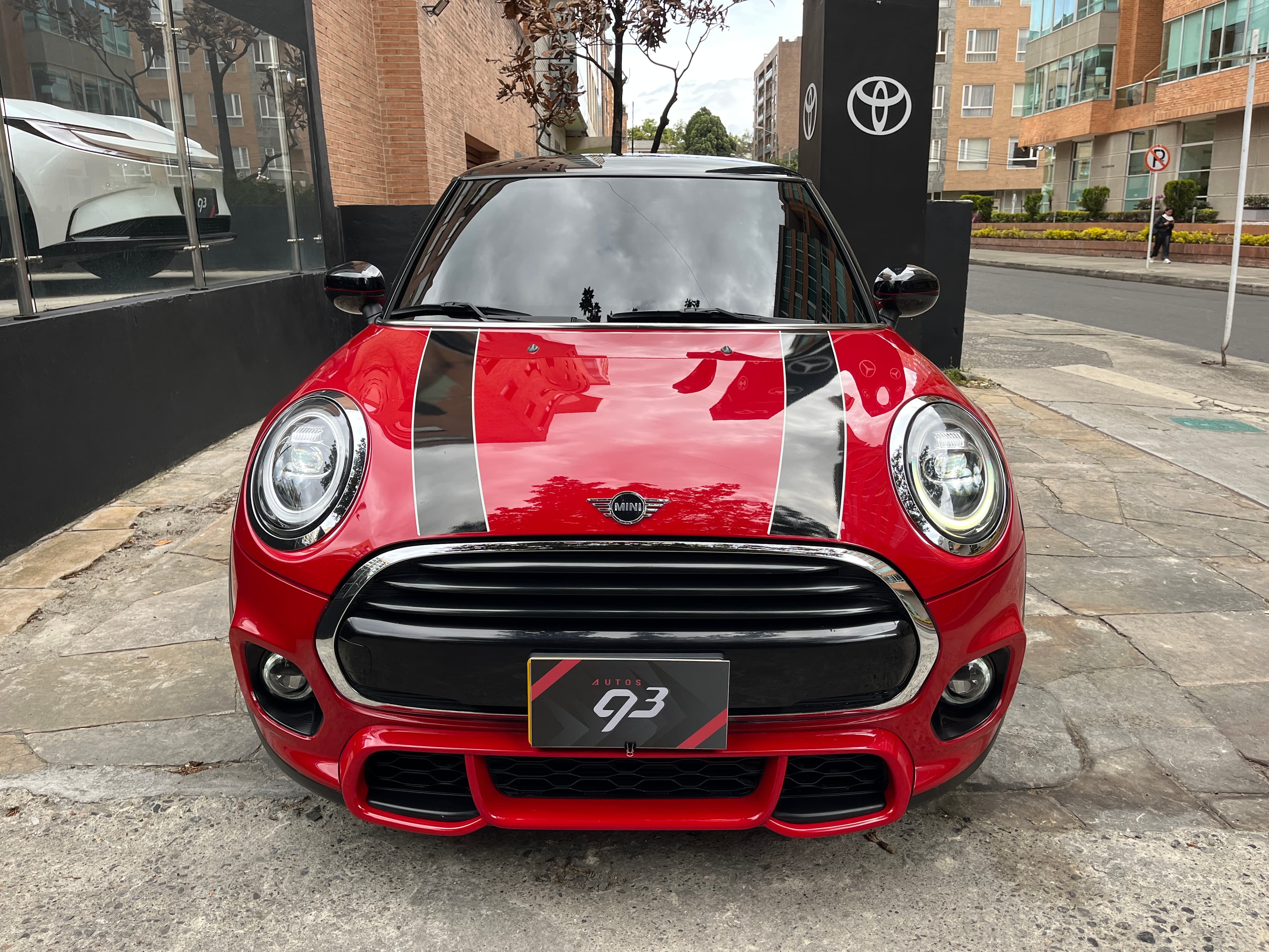 MINI COOPER Modelo 2020 2