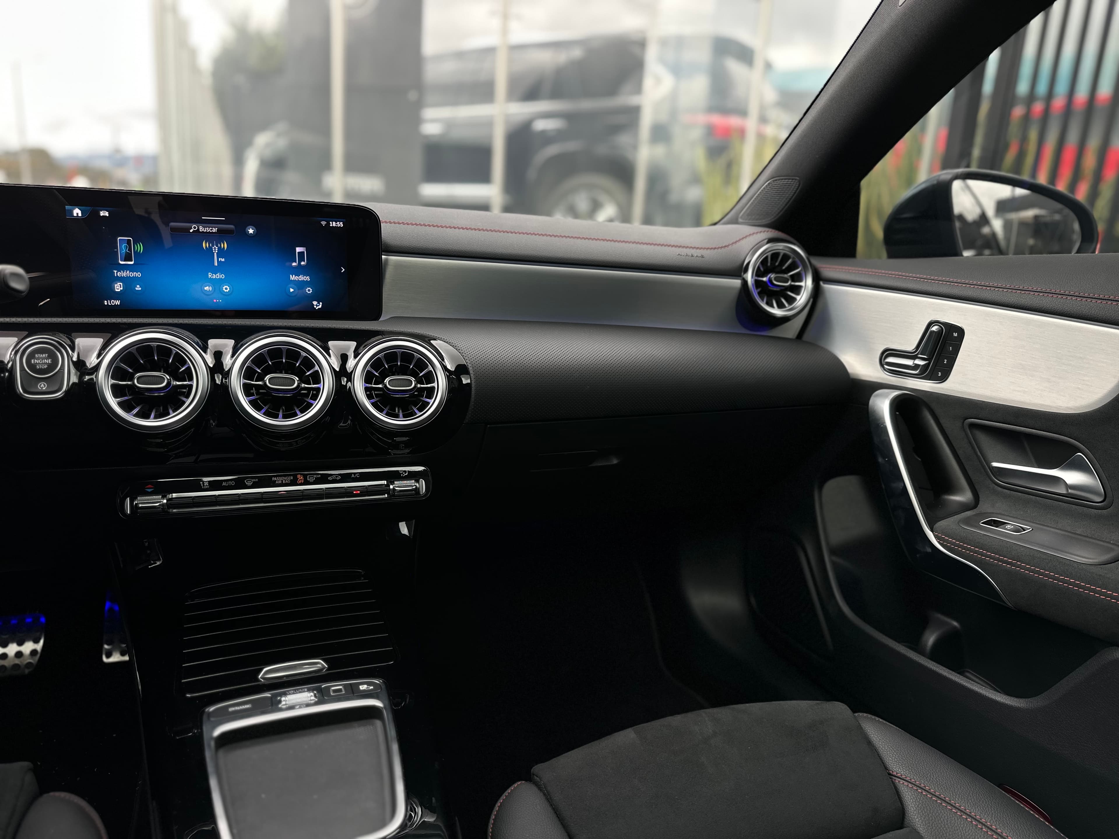 Mercedes Benz CLA35 AMG Amg Modelo 2026 13