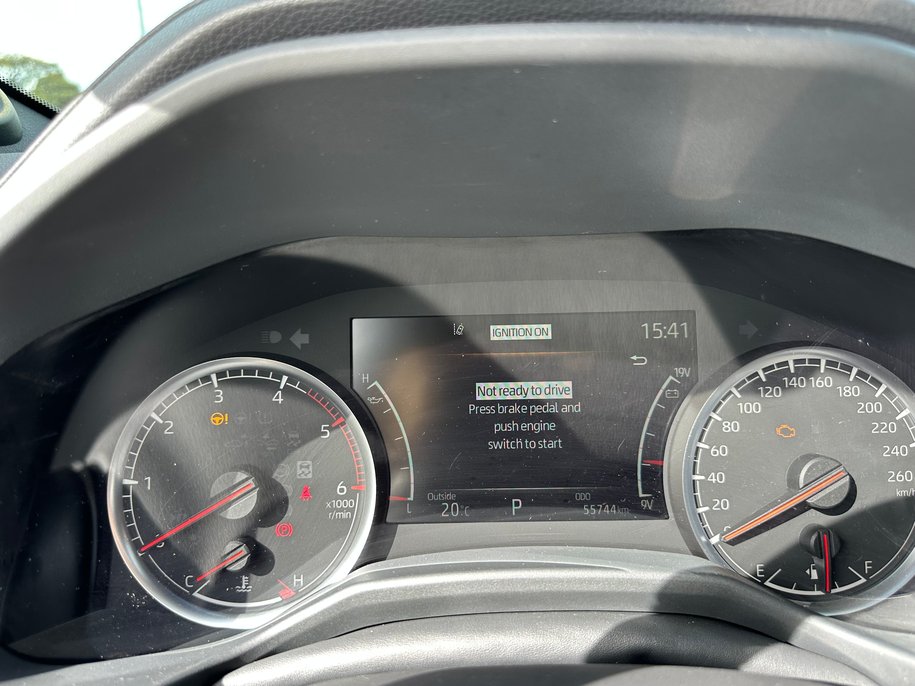 Toyota Land Cruiser 300 GR Modelo 2022 18