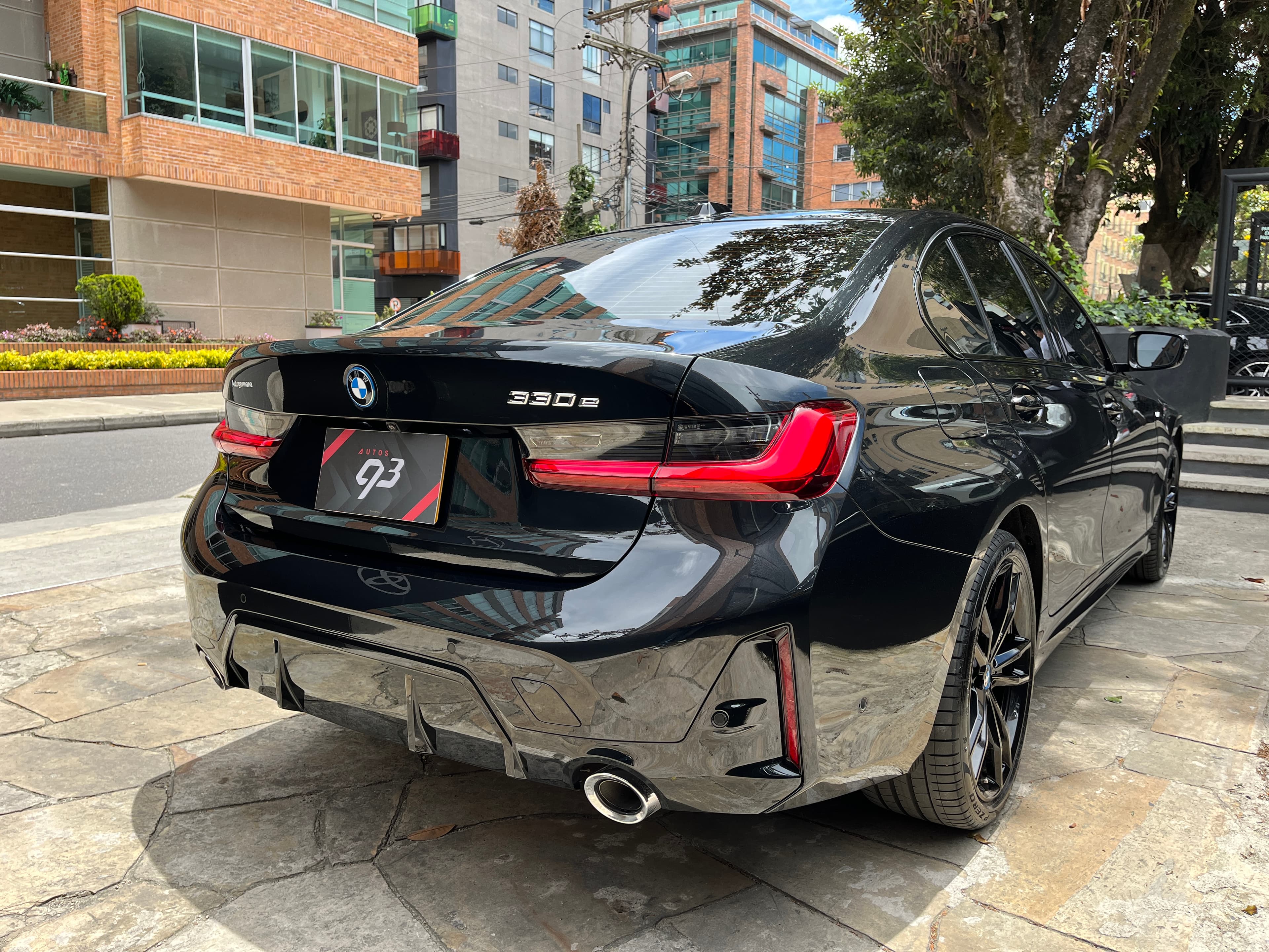 BMW 330E Modelo 2024 5