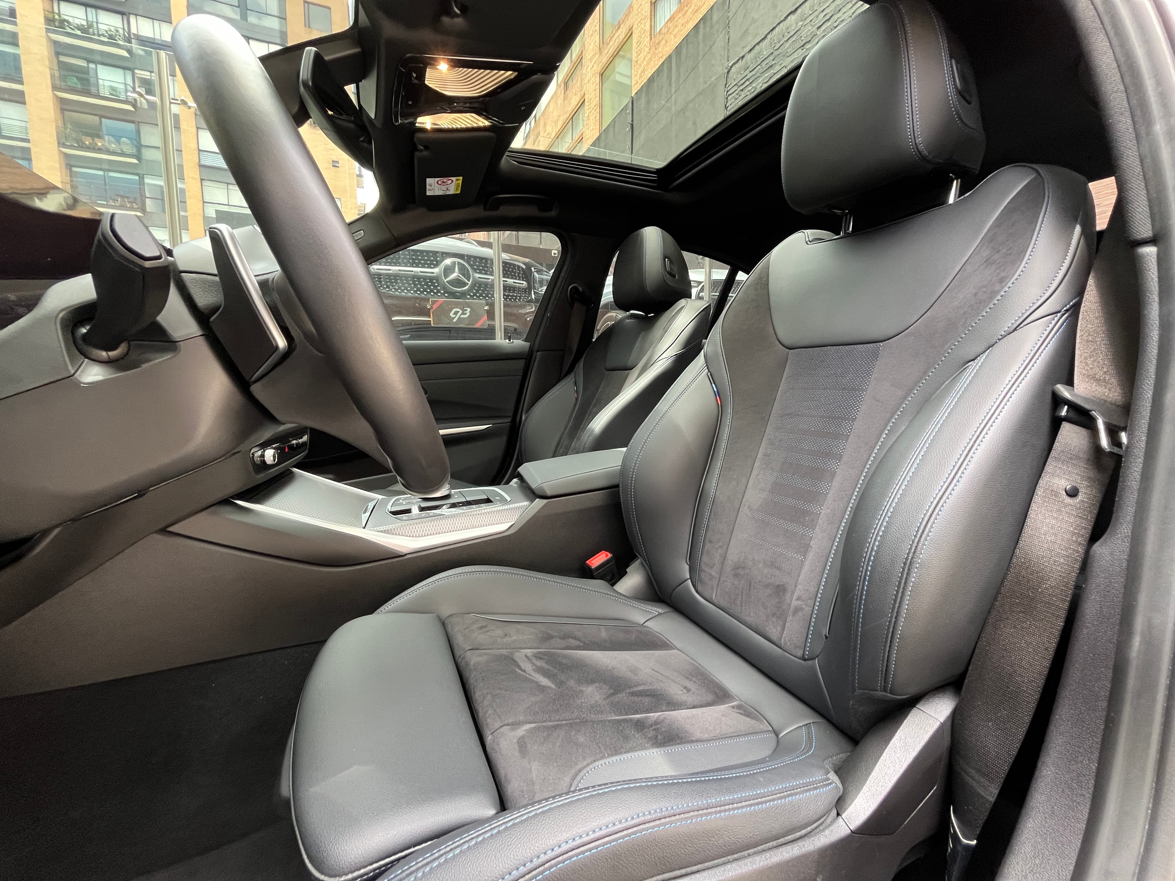 BMW 330E Modelo 2024 10