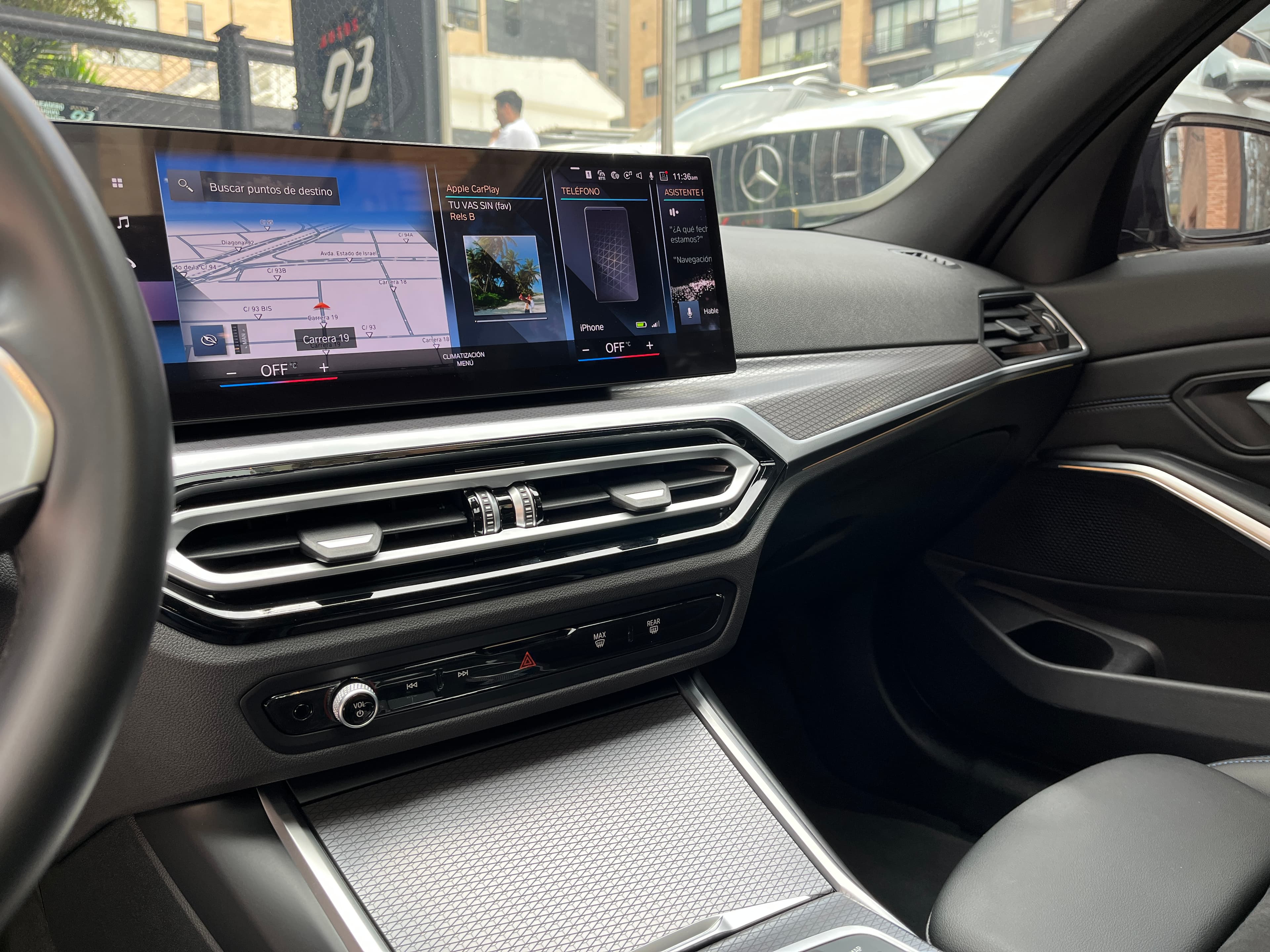 BMW 330E Modelo 2024 12