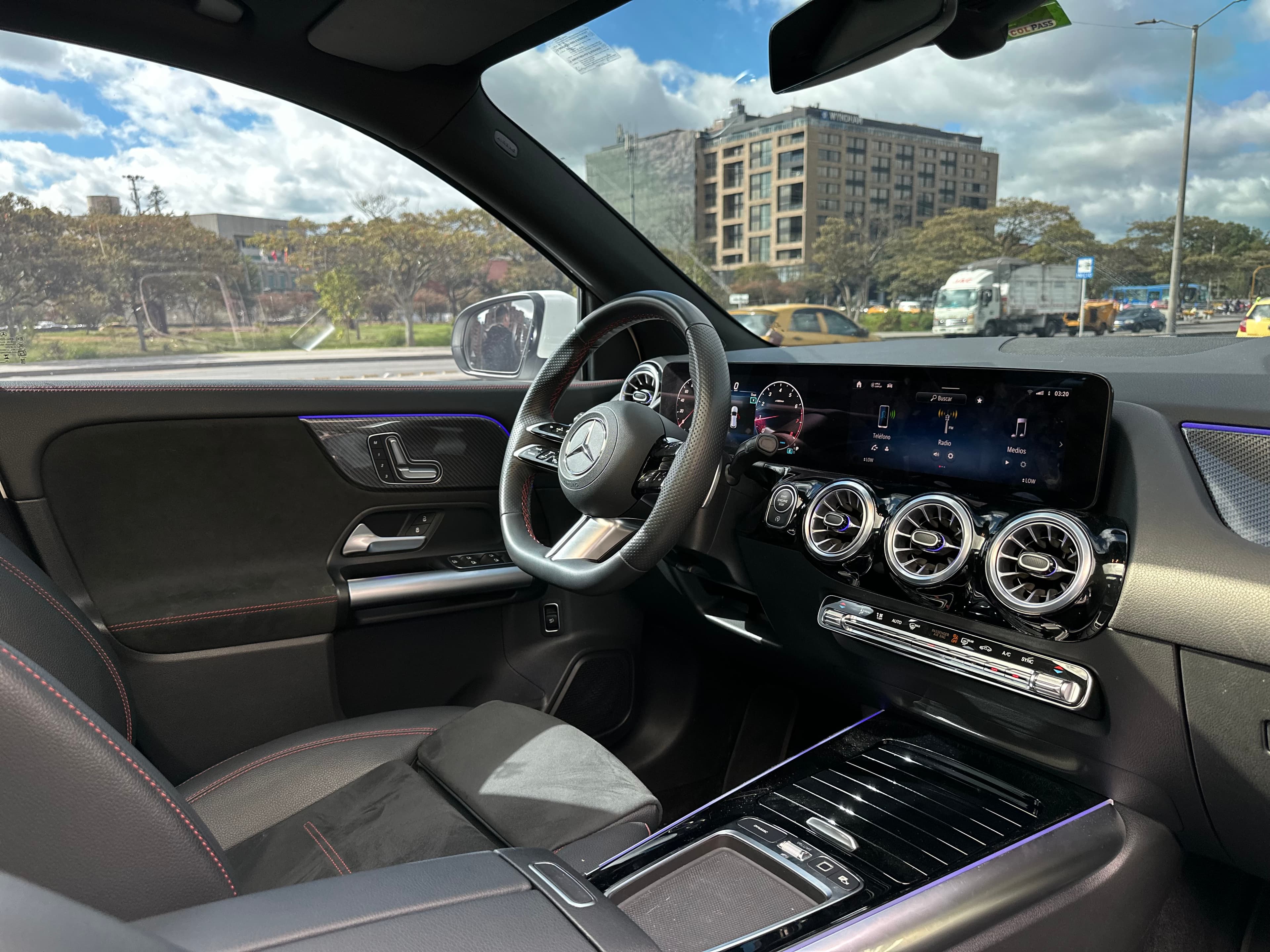 Mercedes Benz GLA250 4MATIC Modelo 2025 26