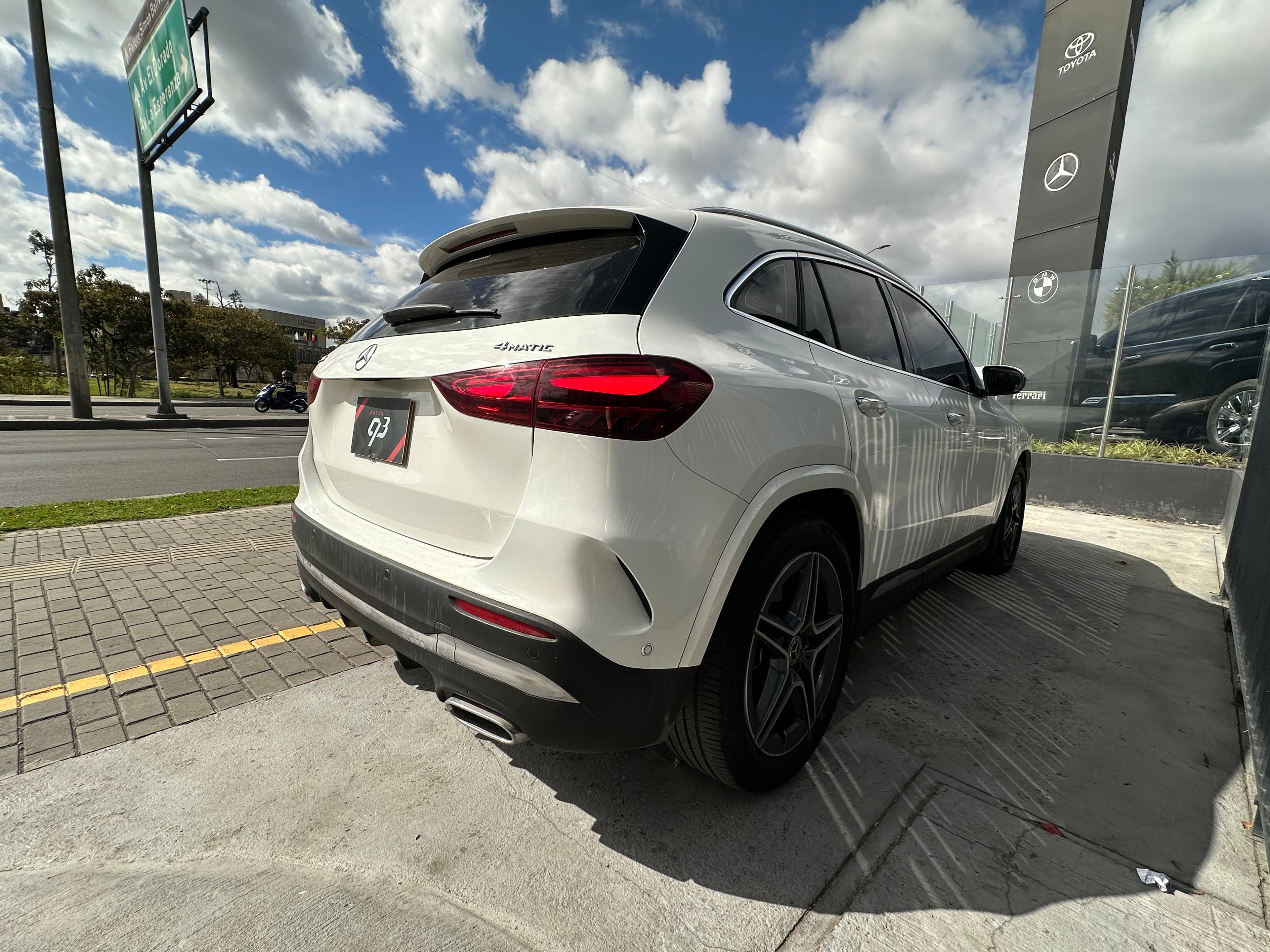 Mercedes Benz GLA250 4MATIC Modelo 2025 4