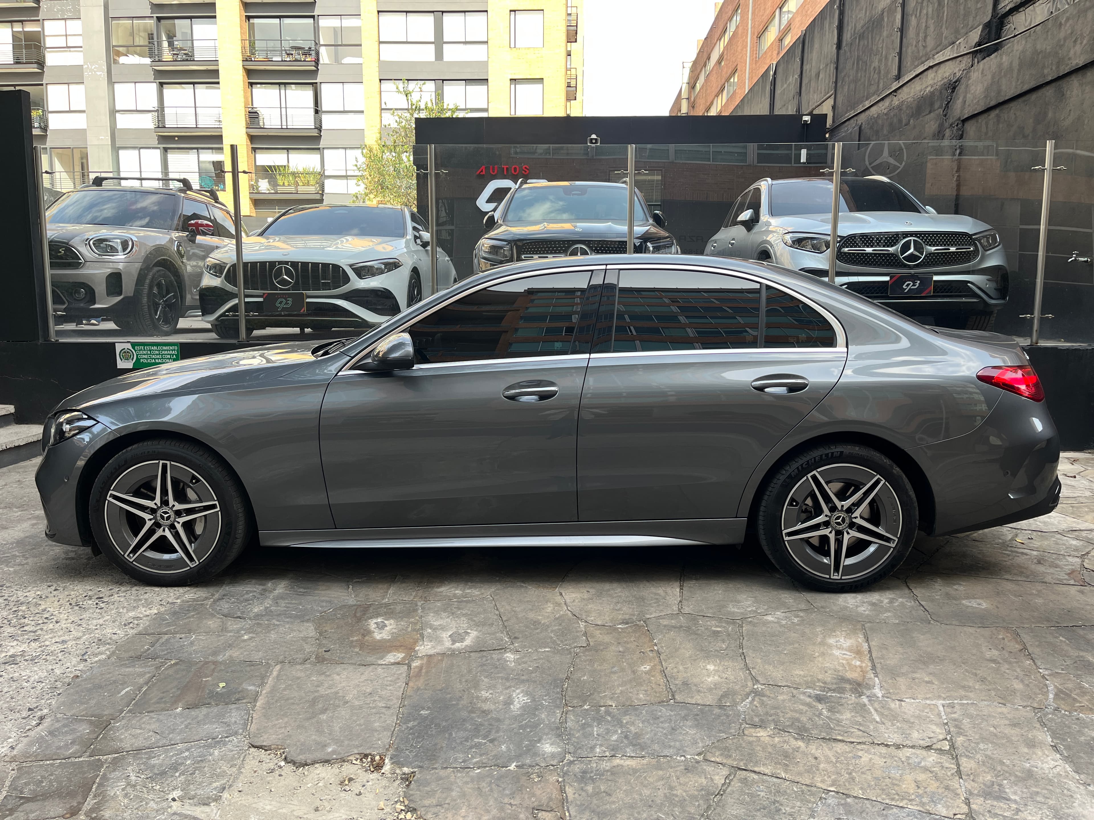 Mercedes Benz C200 Modelo 2025 7