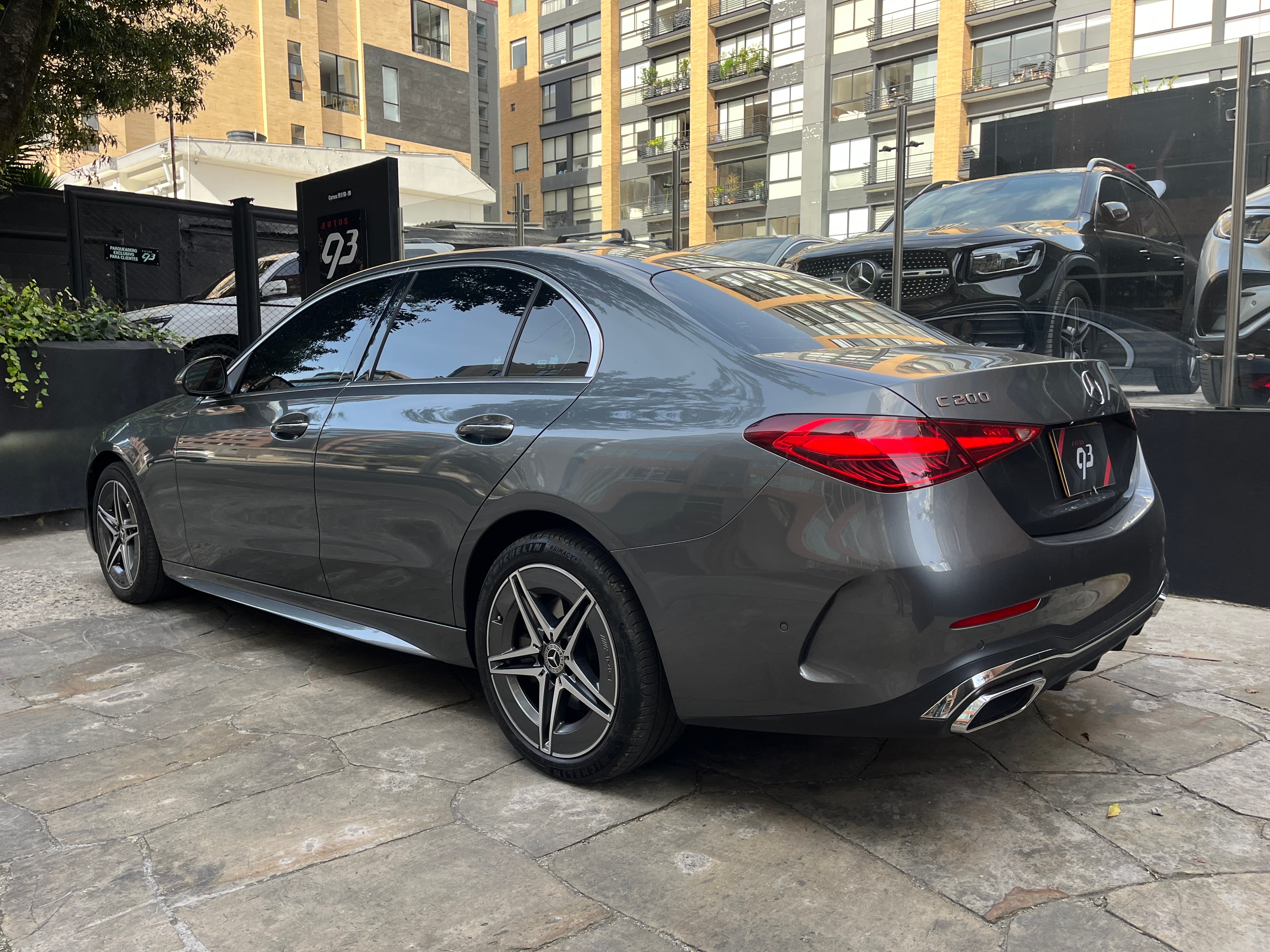 Mercedes Benz C200 Modelo 2025 6