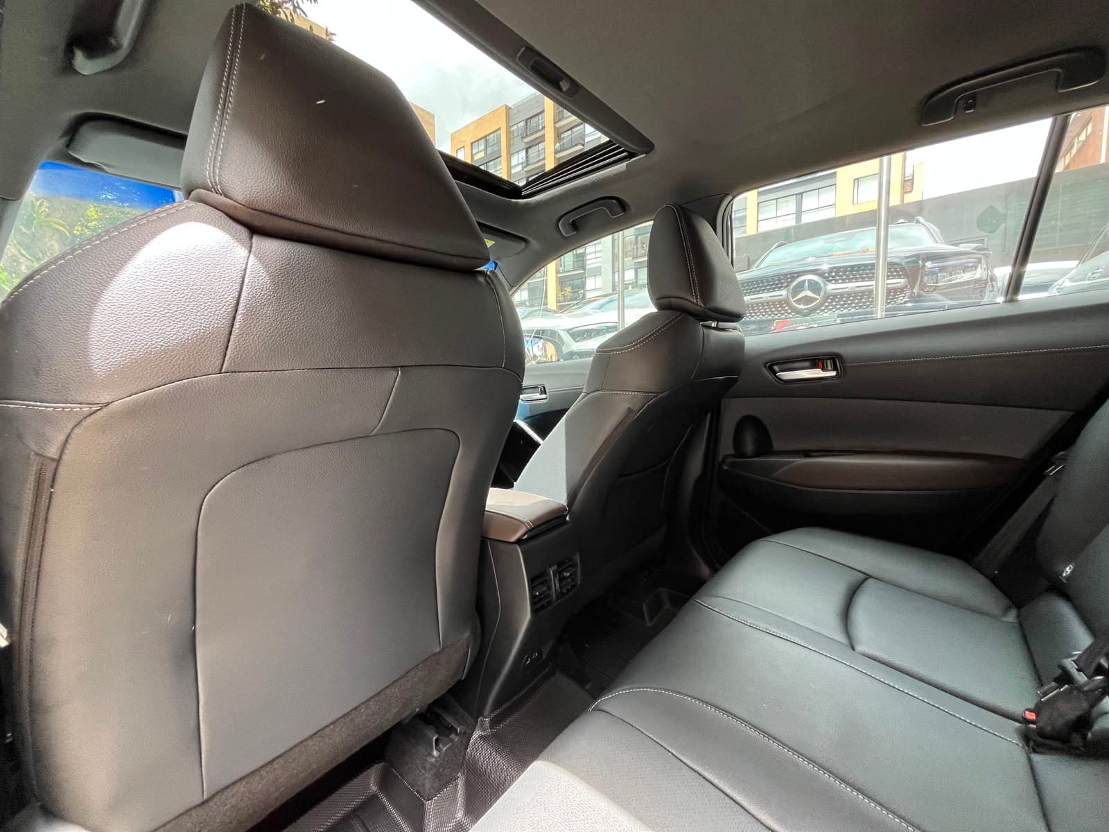 Toyota Corolla Cross SEG Modelo 2026 16