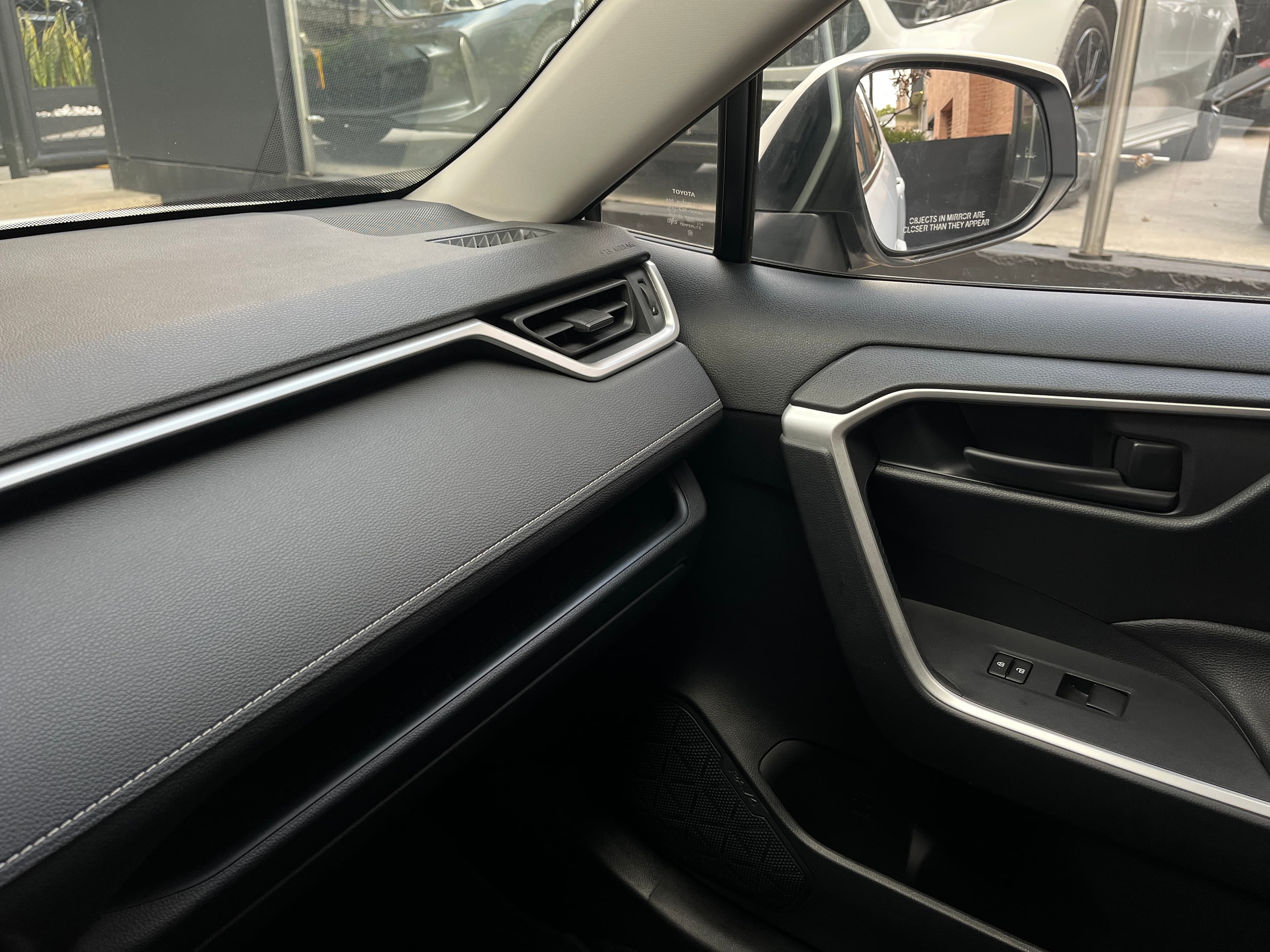 Toyota Rav4 Modelo 2024 10