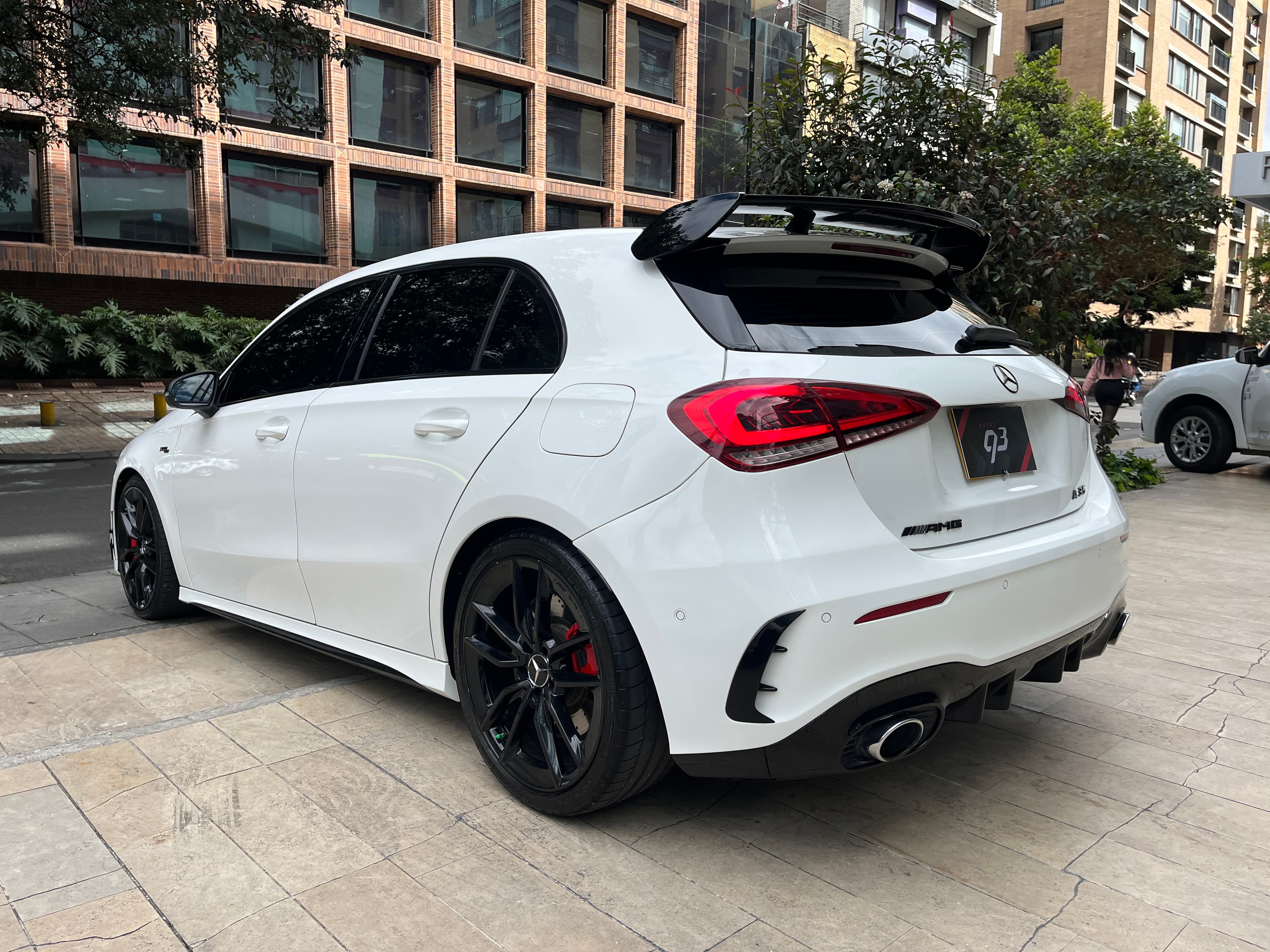 Mercedes Benz A35 Modelo 2022 6