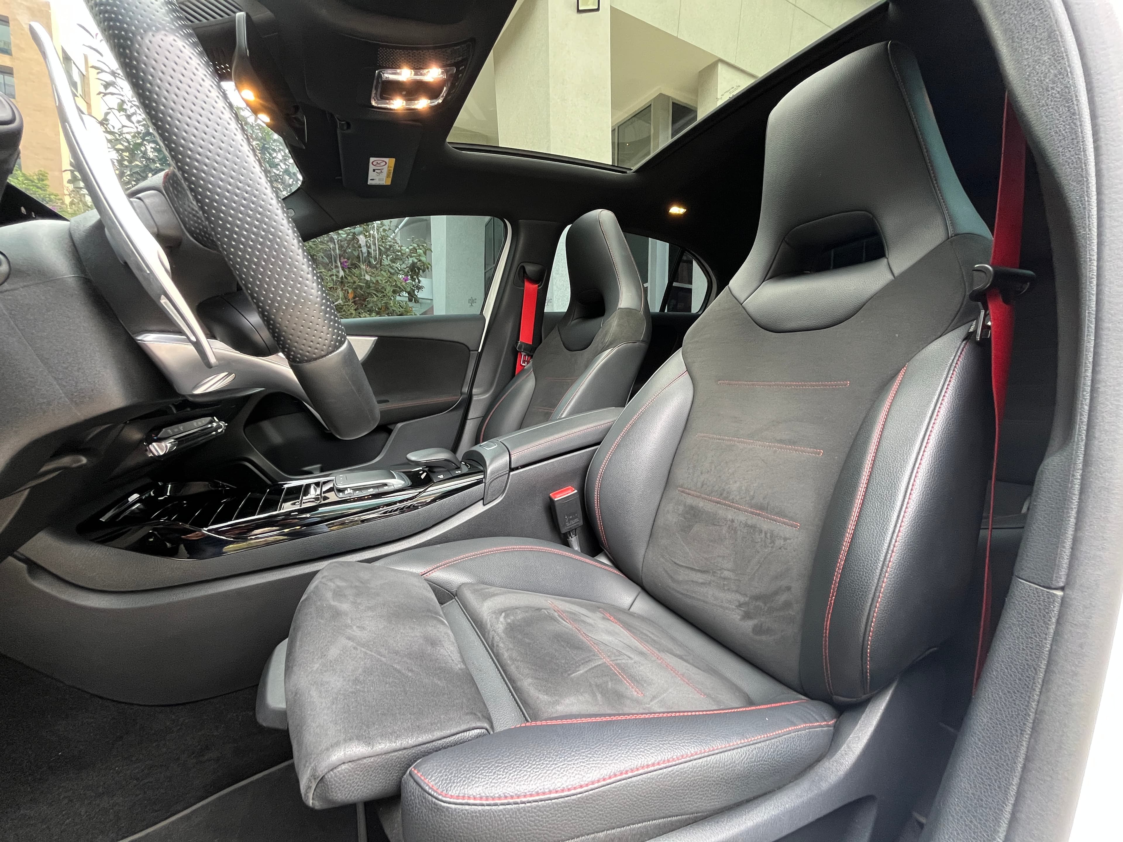 Mercedes Benz A35 Modelo 2022 9
