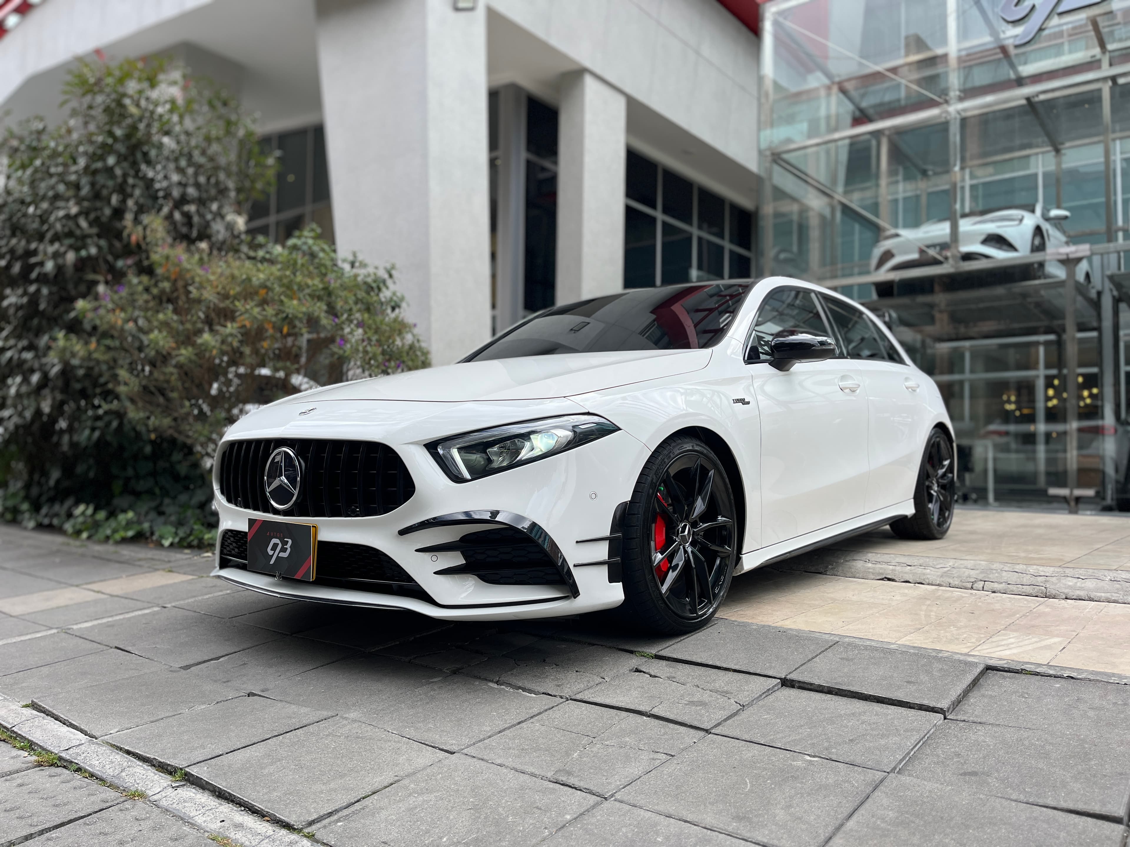 Mercedes Benz A35 Modelo 2022 1
