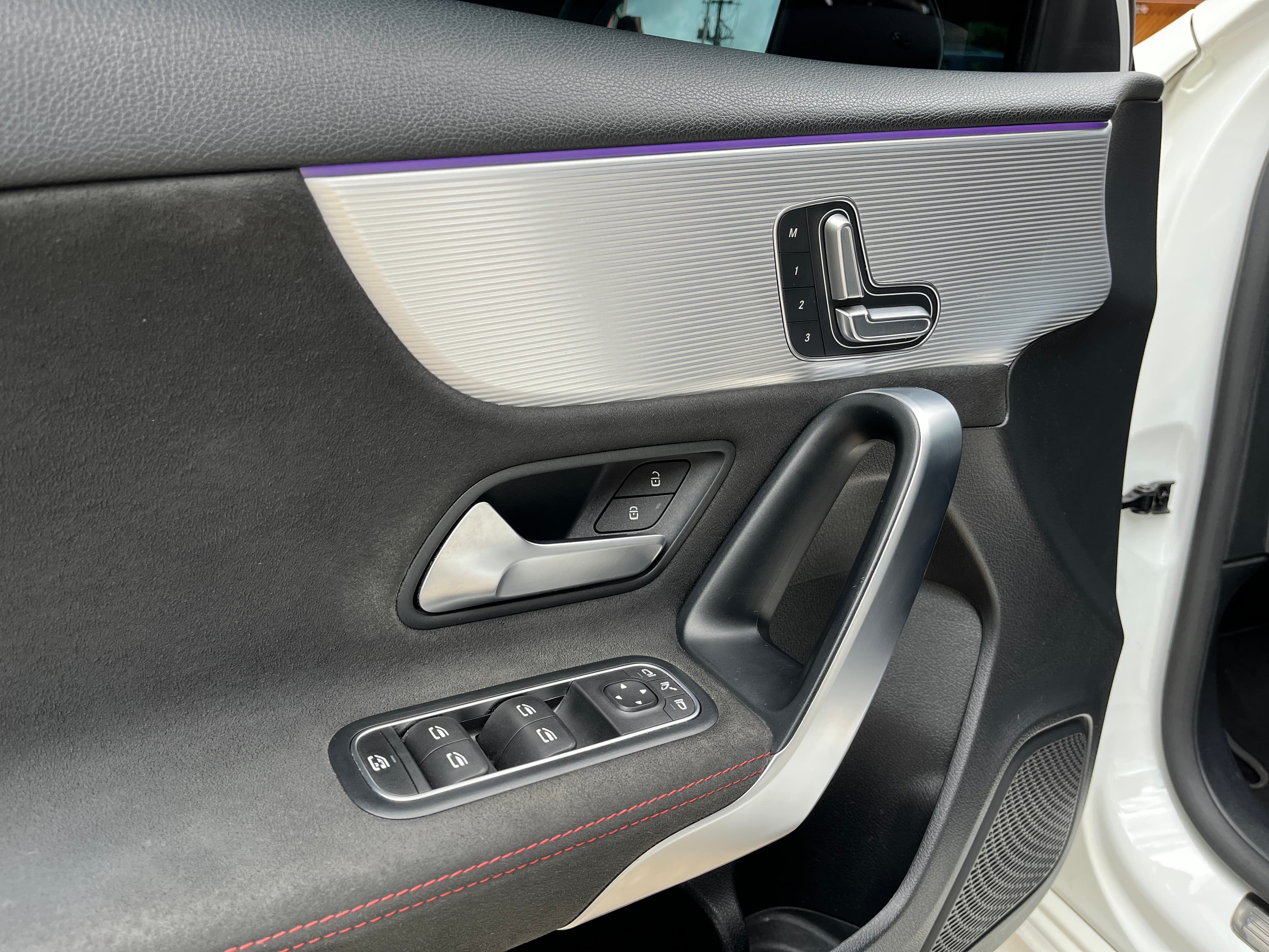 Mercedes Benz A35 Modelo 2022 8