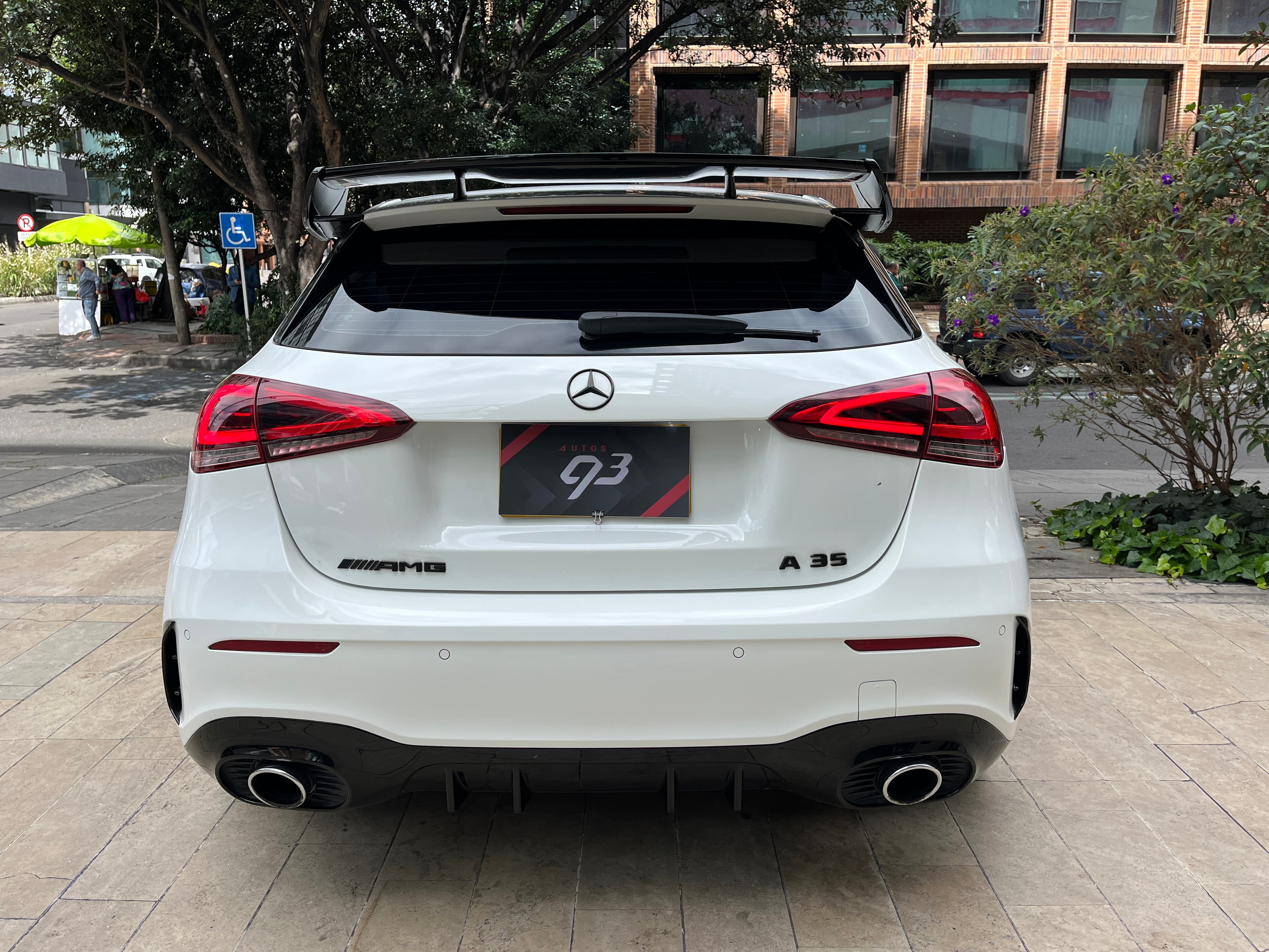 Mercedes Benz A35 Modelo 2022 5