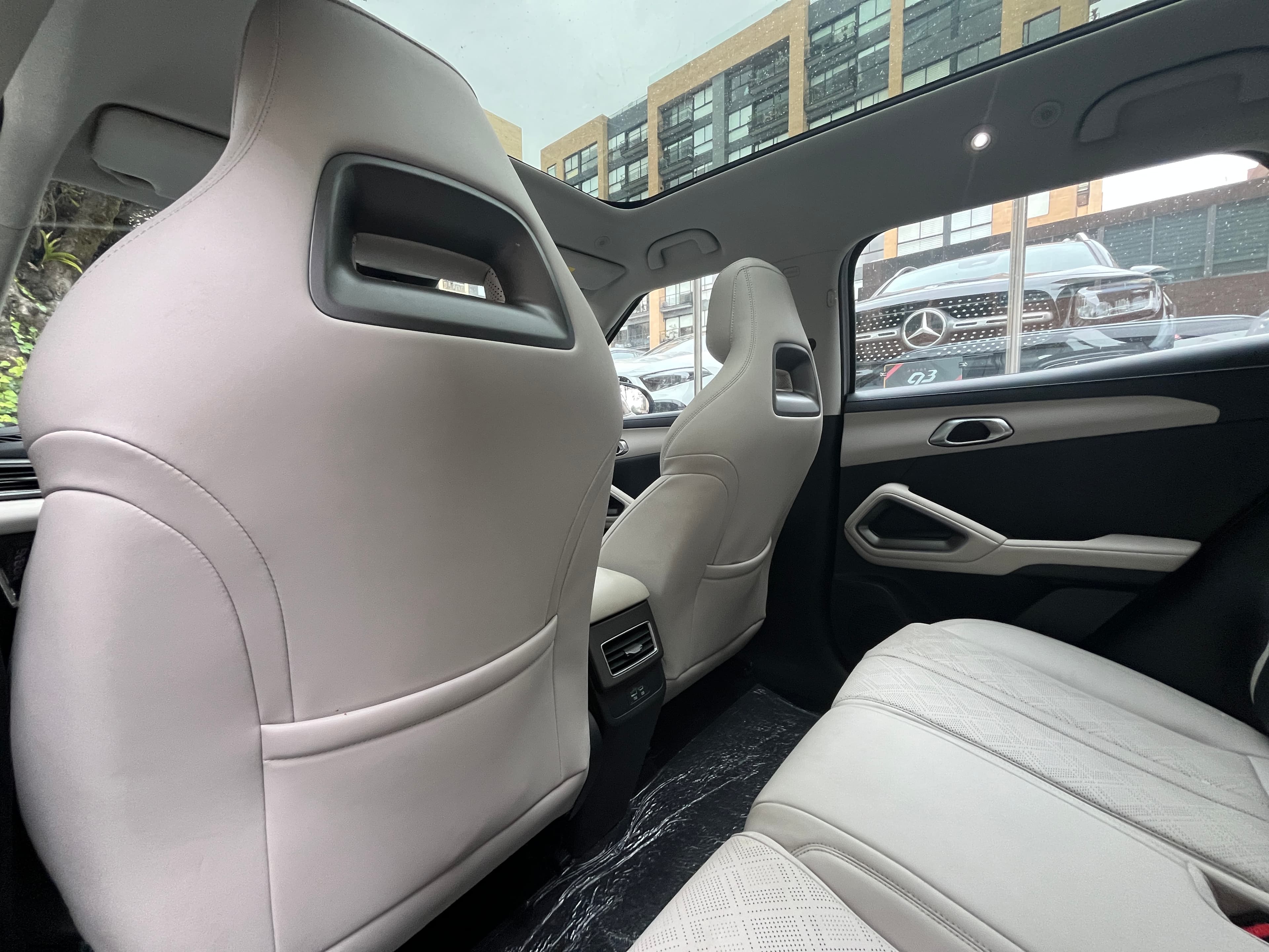 BYD YUAN UP EV Modelo 2025 17