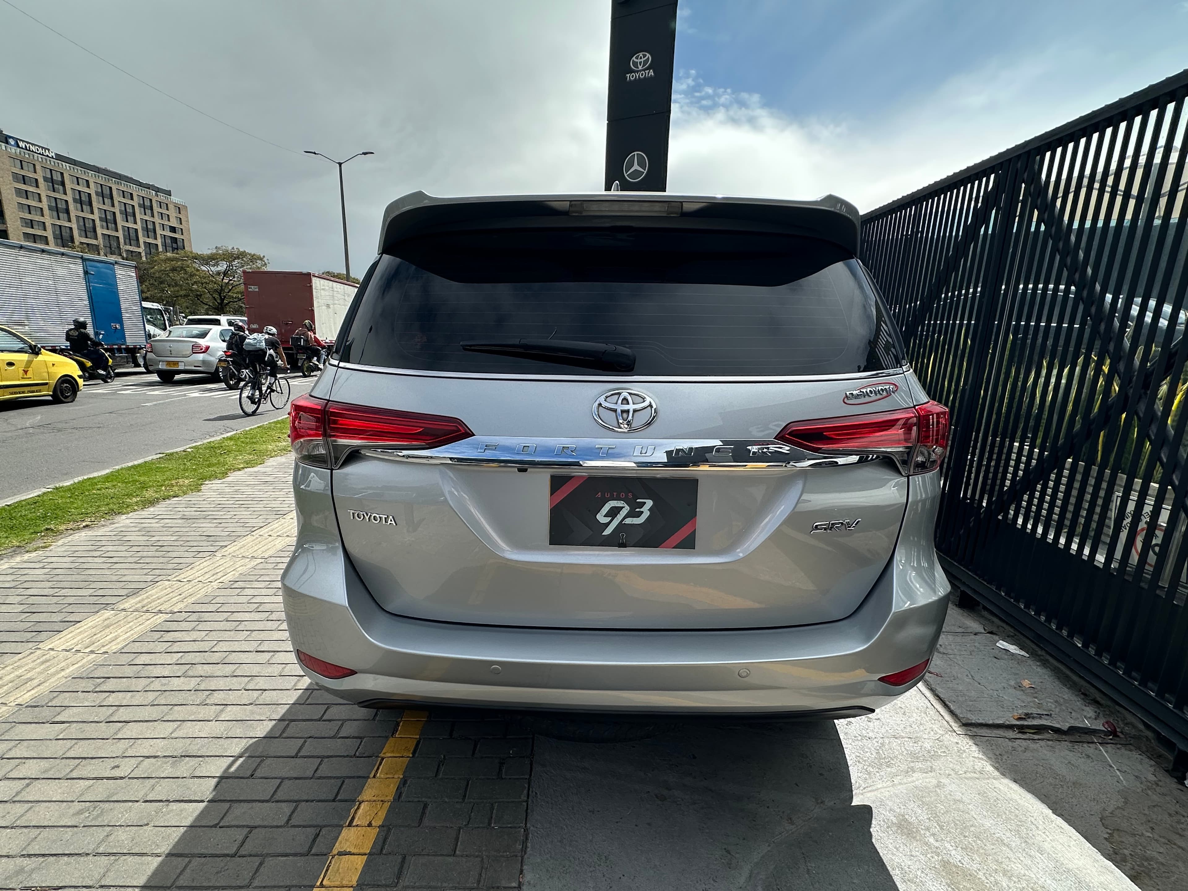 Toyota Fortuner SRV Modelo 2020 5