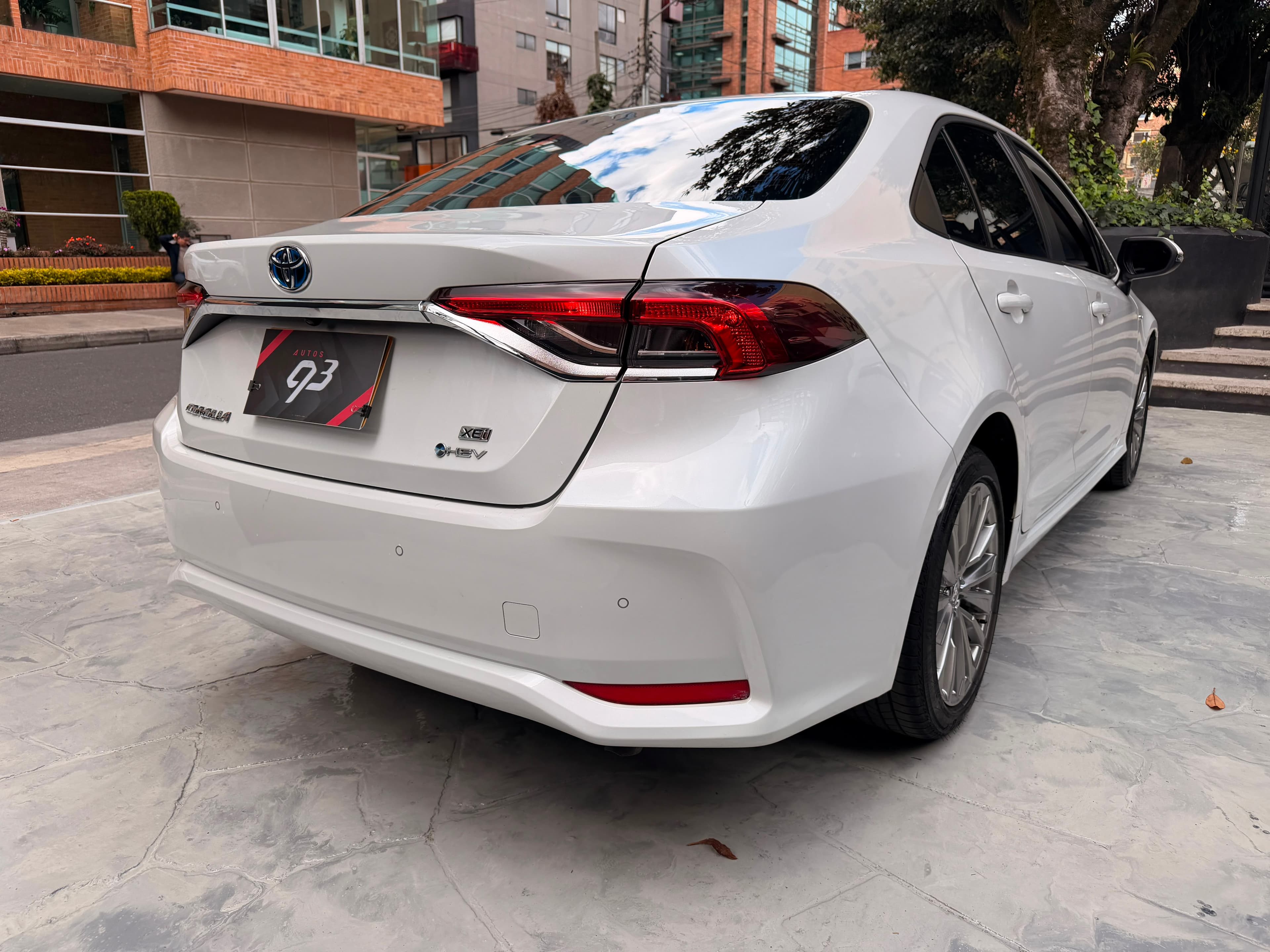 Toyota Corolla XEI Modelo 2025 4