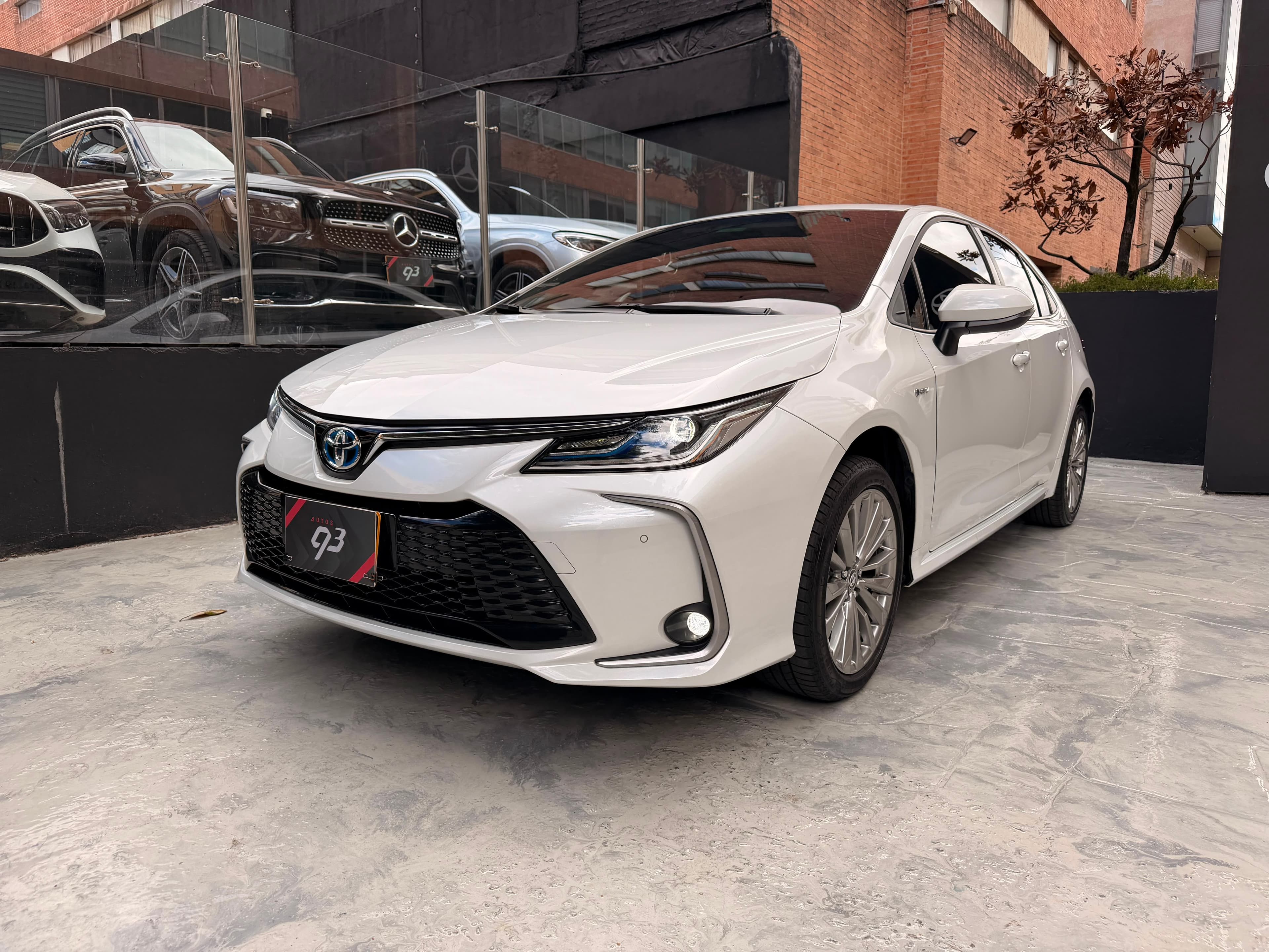 Toyota Corolla XEI Modelo 2025 1