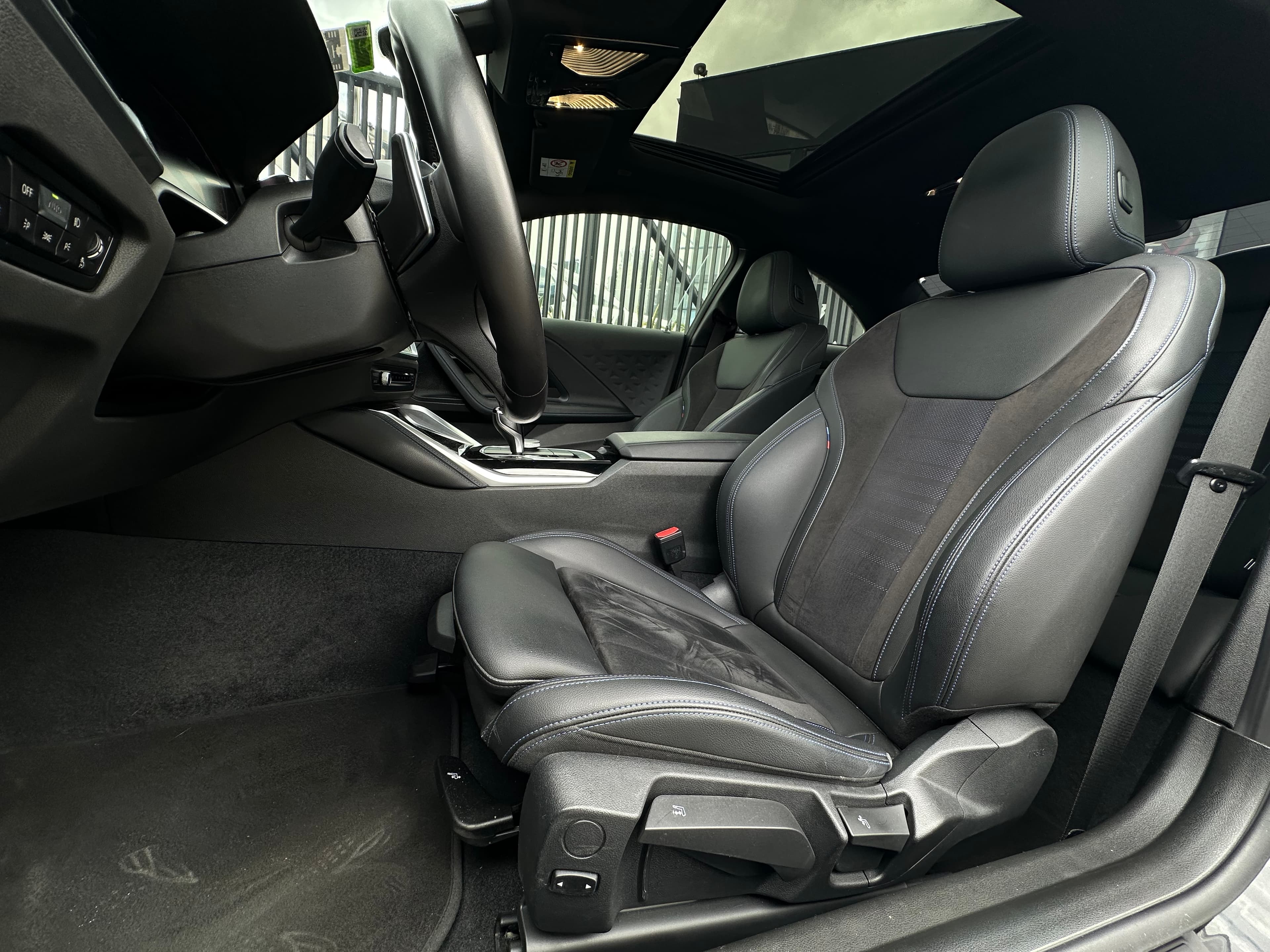BMW 220I Coupe Modelo 2022 8