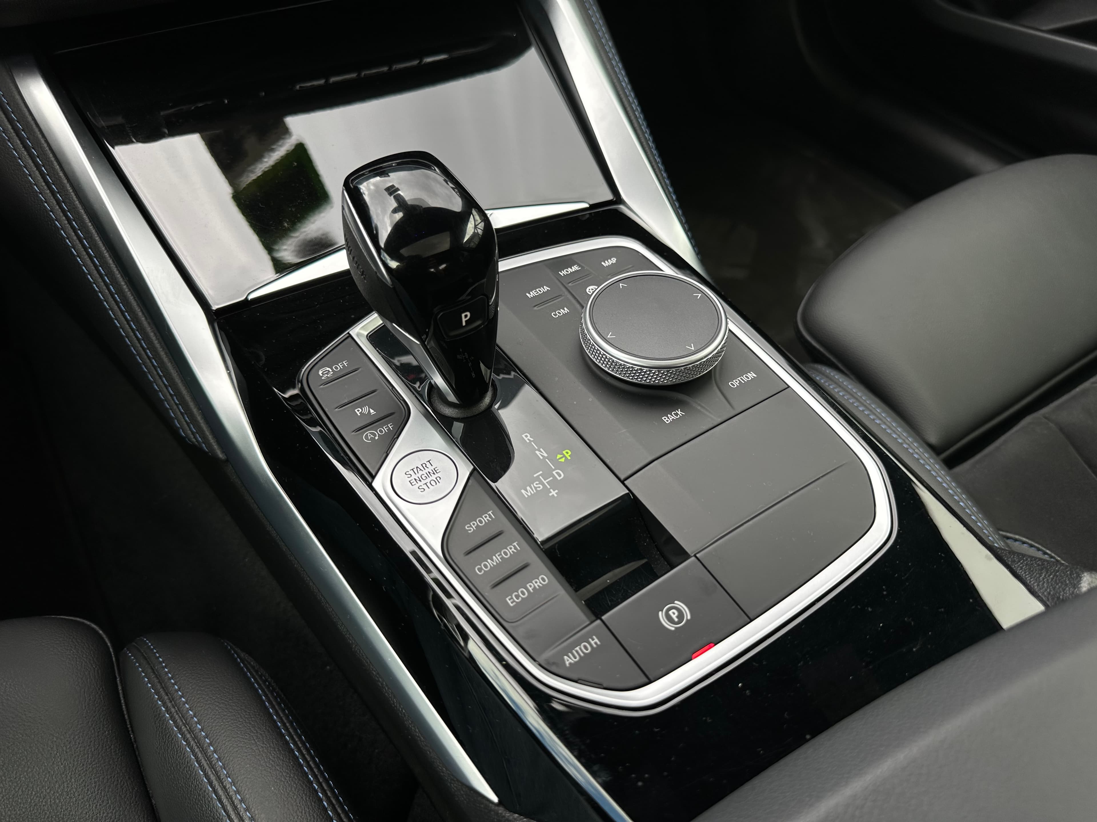 BMW 220I Coupe Modelo 2022 16
