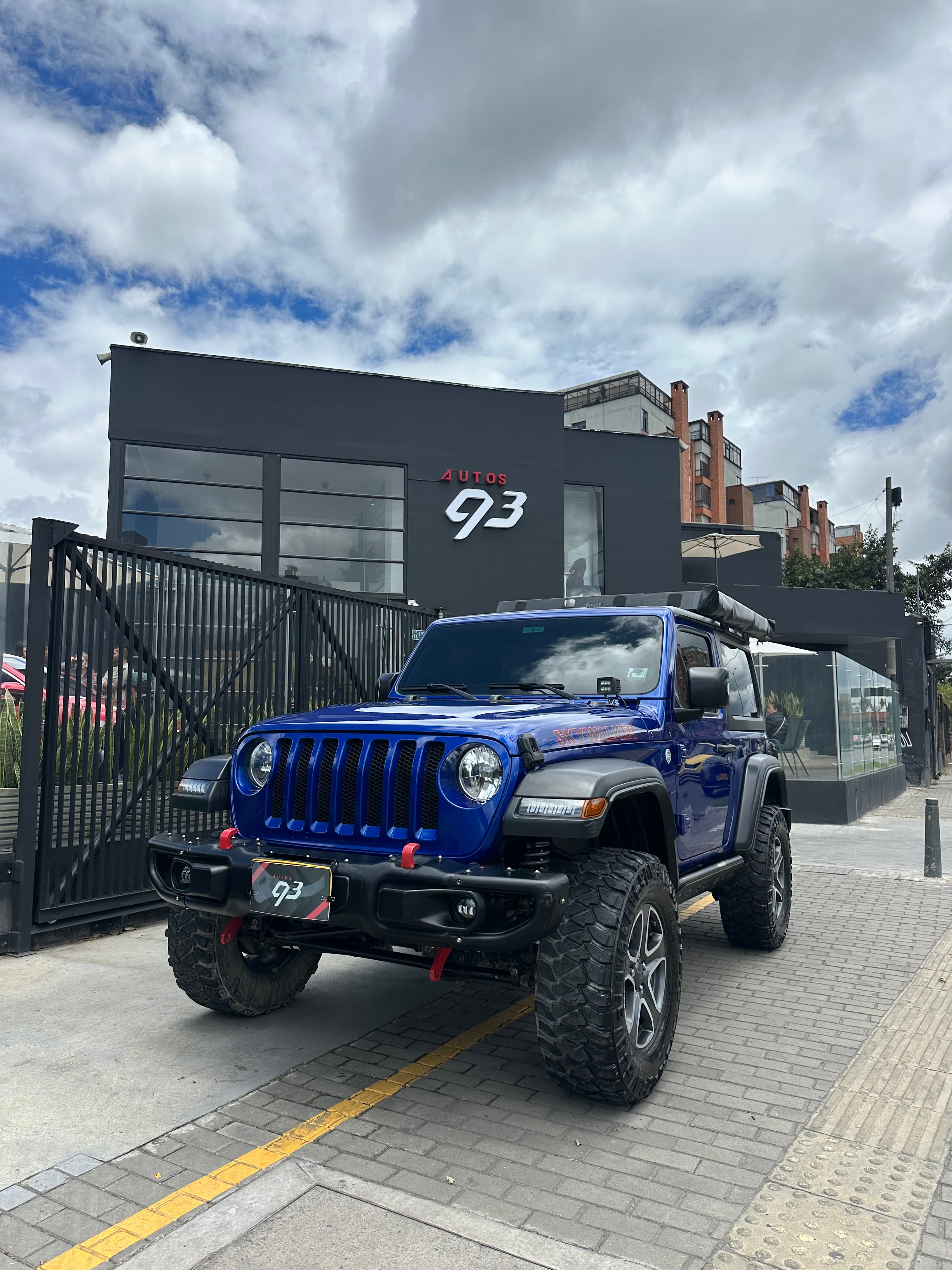 Jeep Wrangler Sport Modelo 2020 26