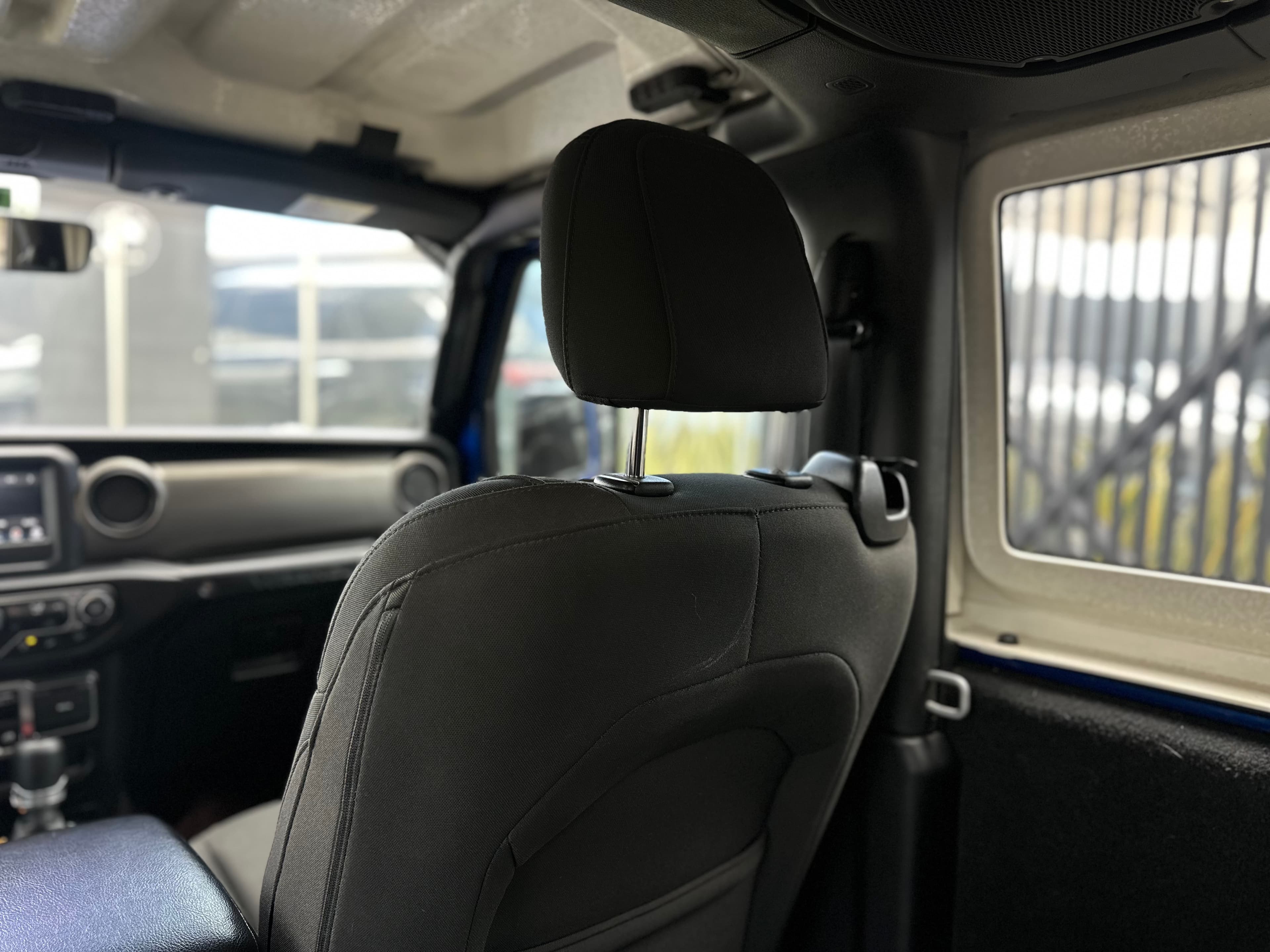 Jeep Wrangler Sport Modelo 2020 11