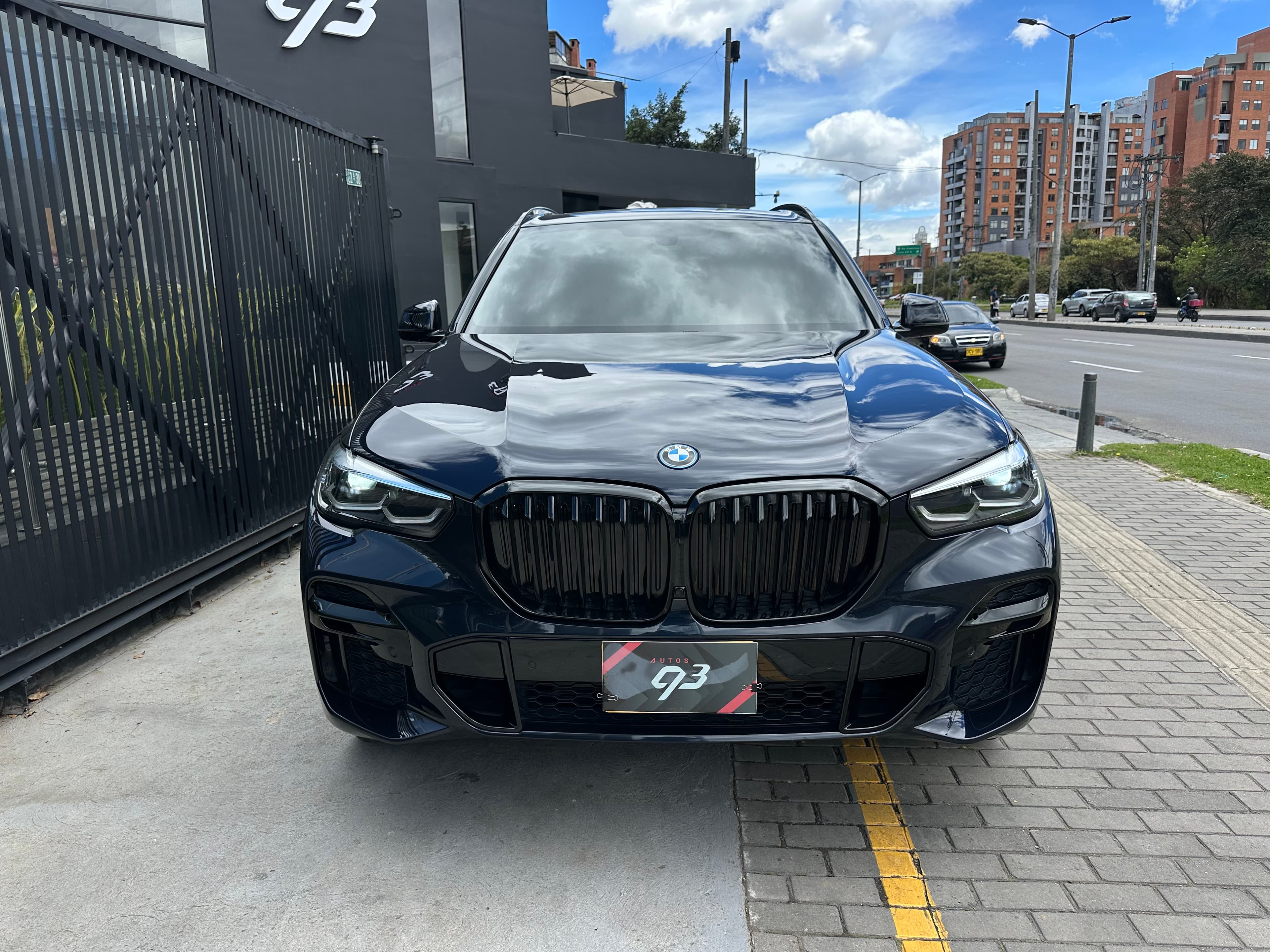 BMW X5 xDrive45E Modelo 2022 2