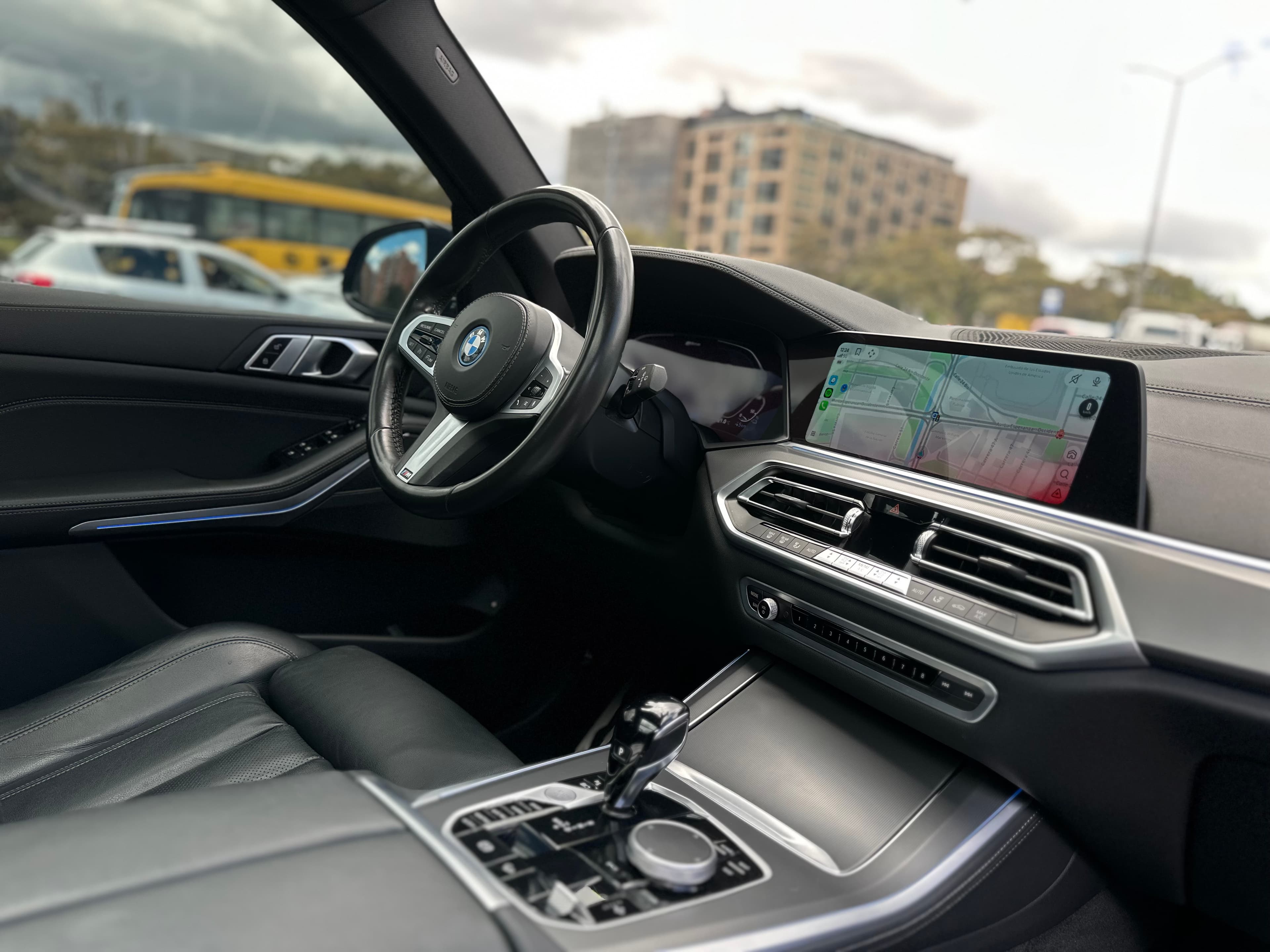 BMW X5 xDrive45E Modelo 2022 24