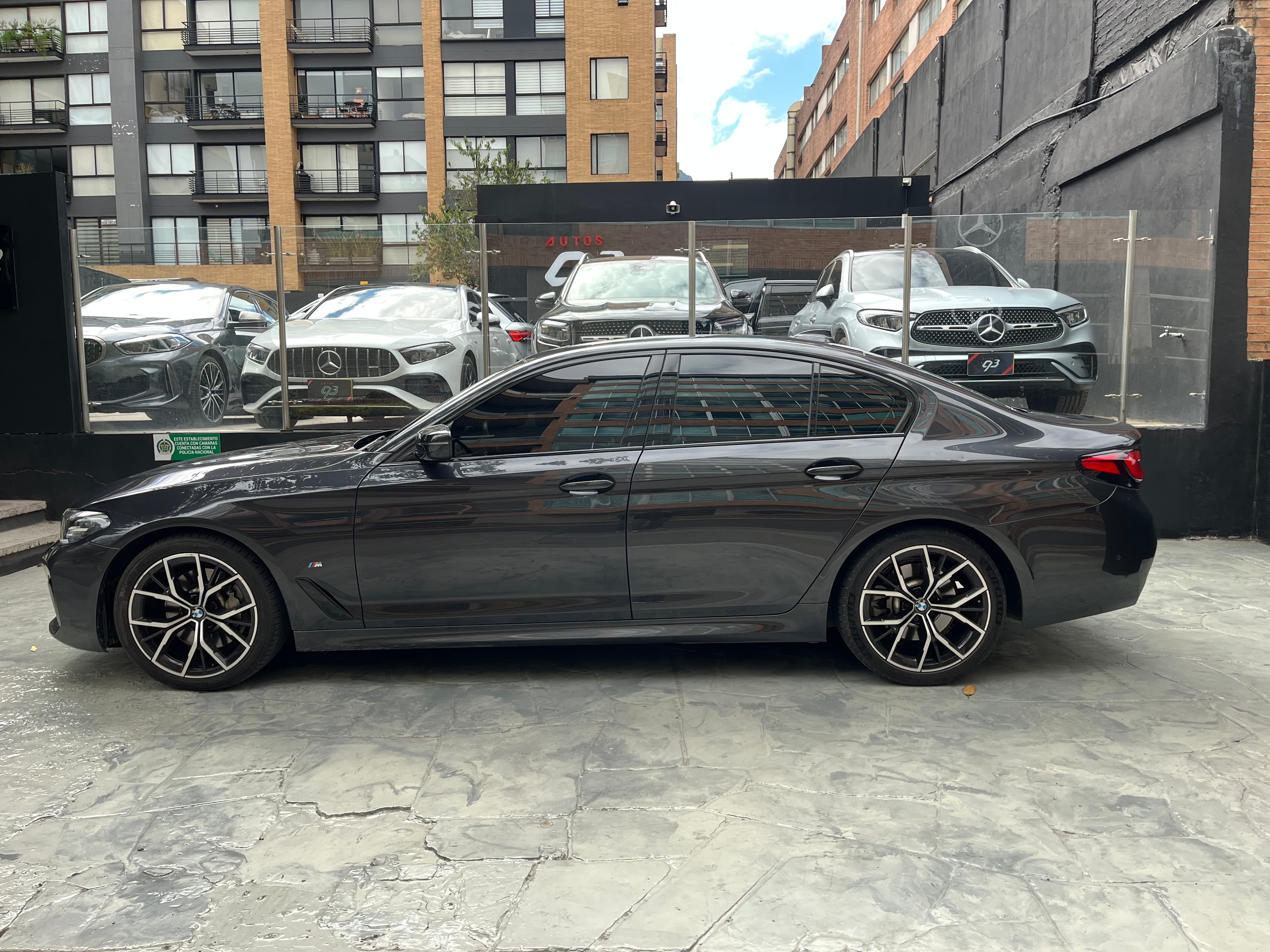 BMW 530I Modelo 2023 7