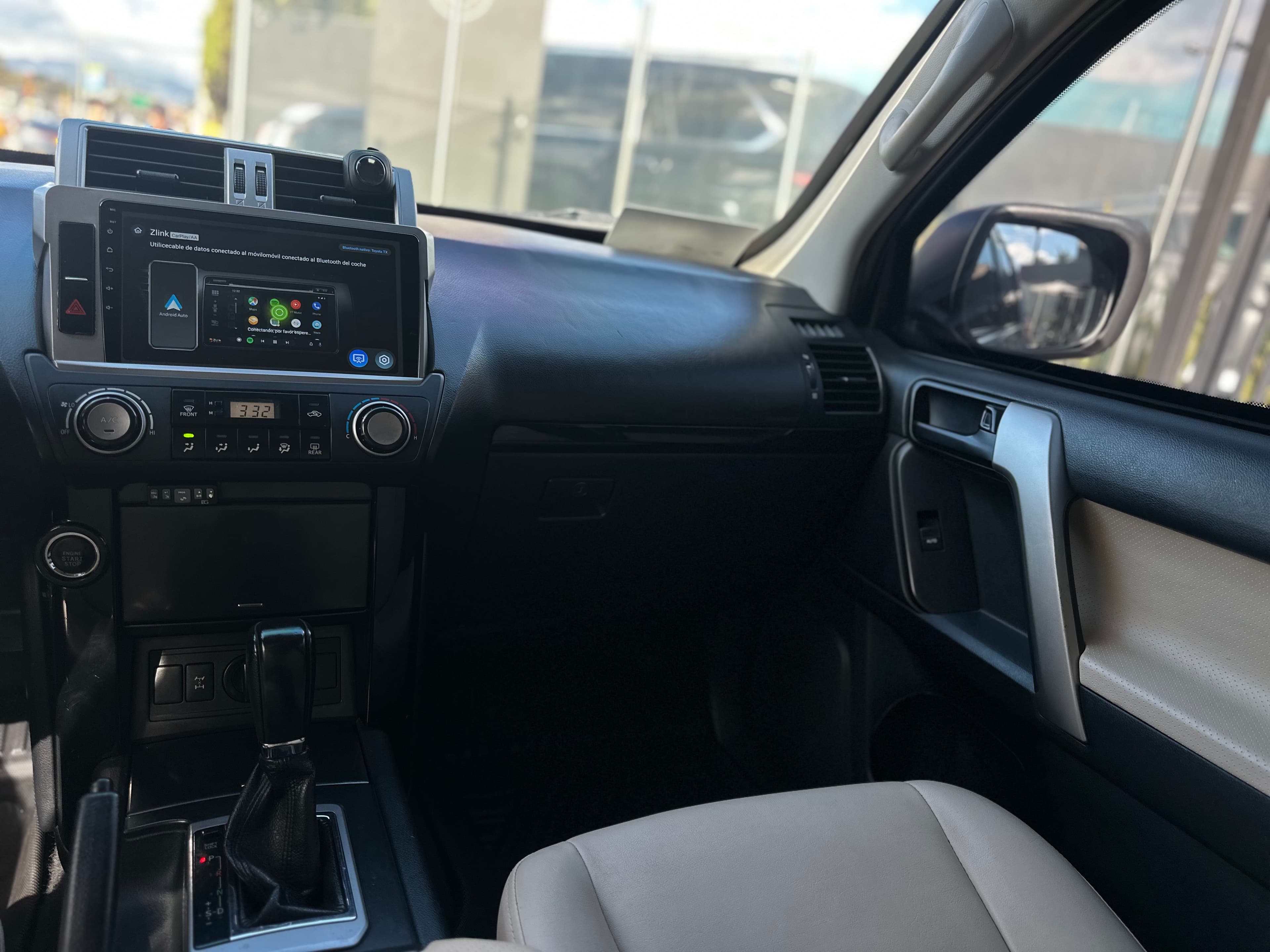 Toyota Prado TX Blindada Modelo 2015 14