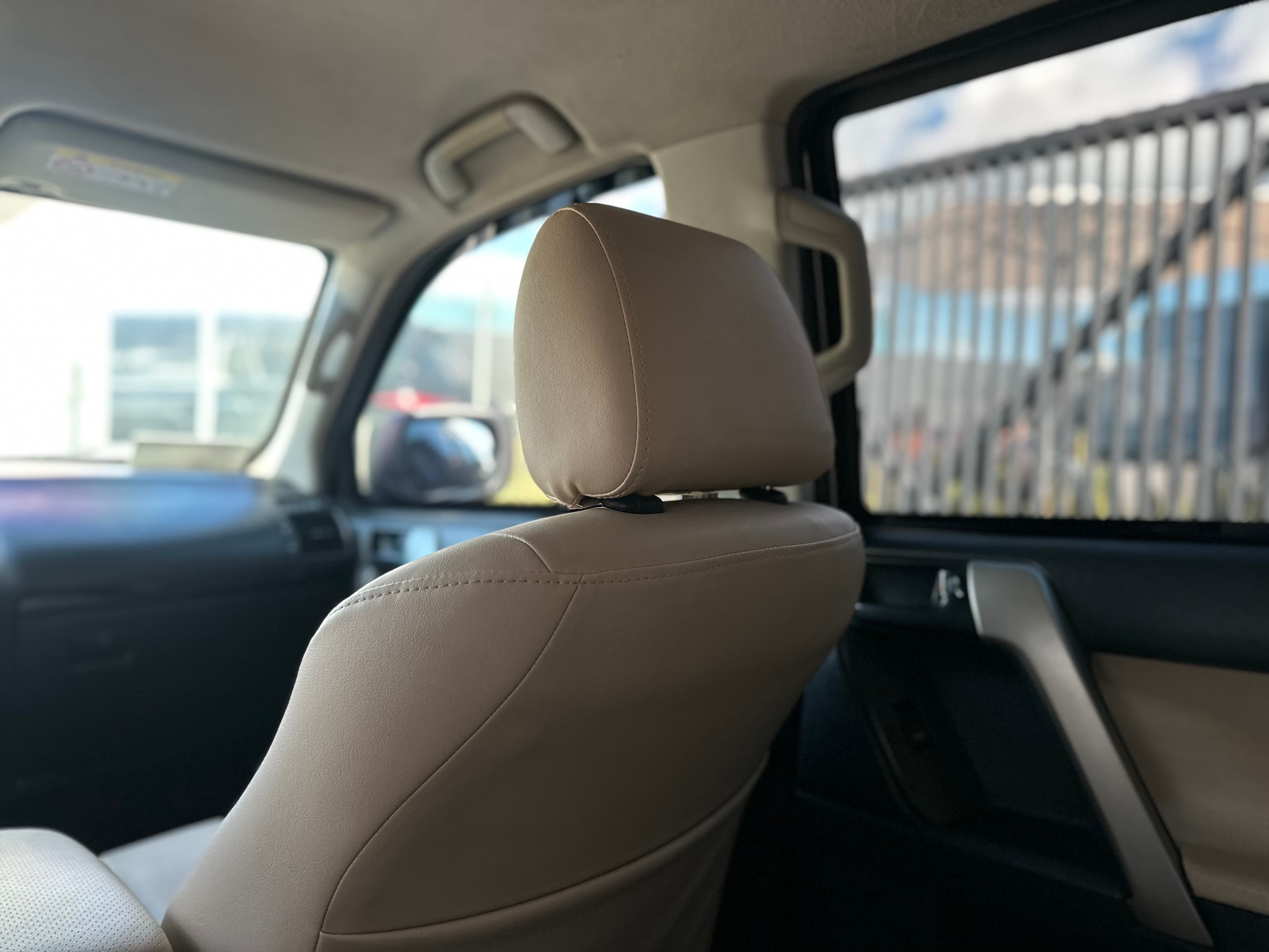 Toyota Prado TX Blindada Modelo 2015 11