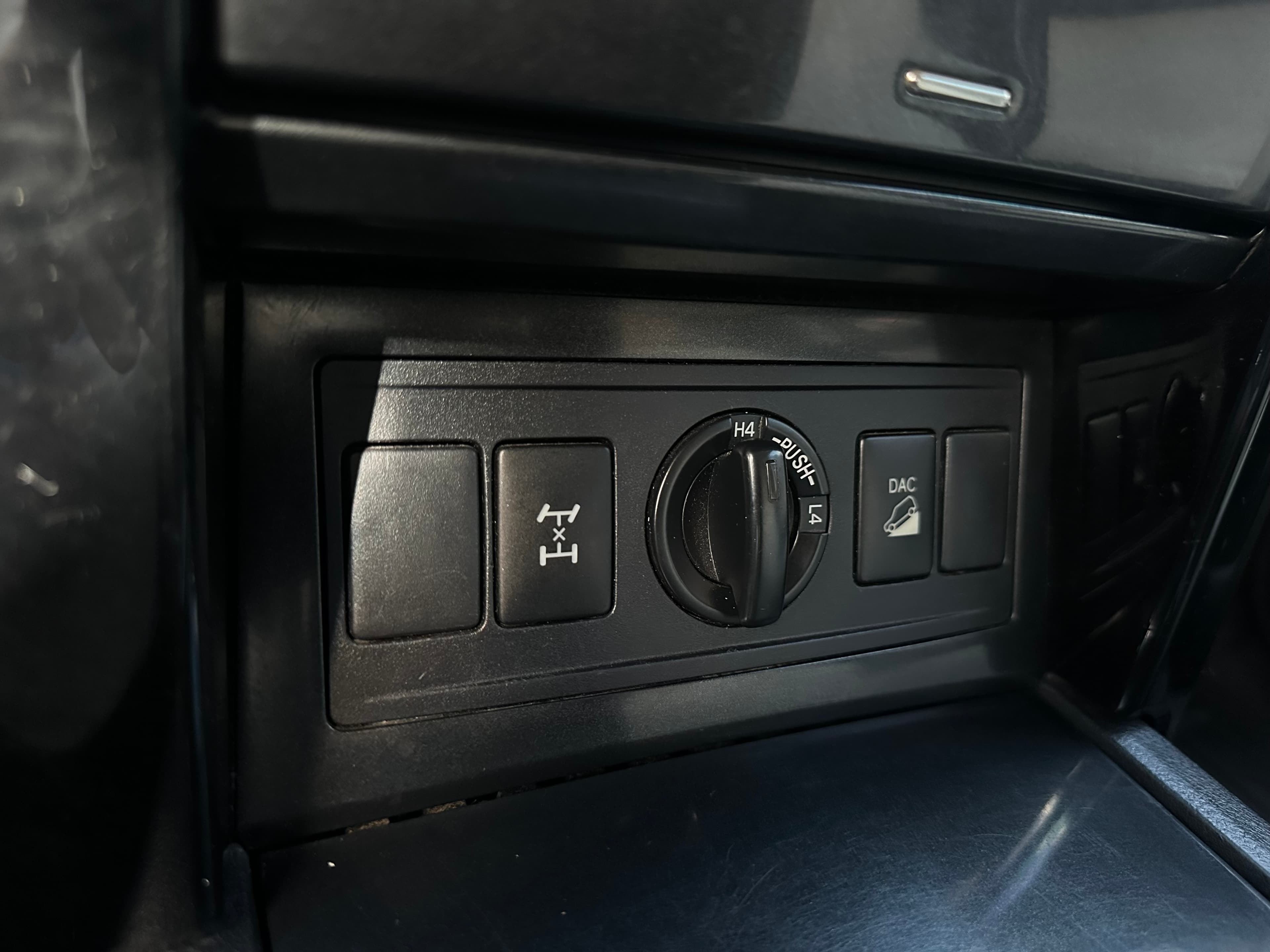 Toyota Prado TX Blindada Modelo 2015 16