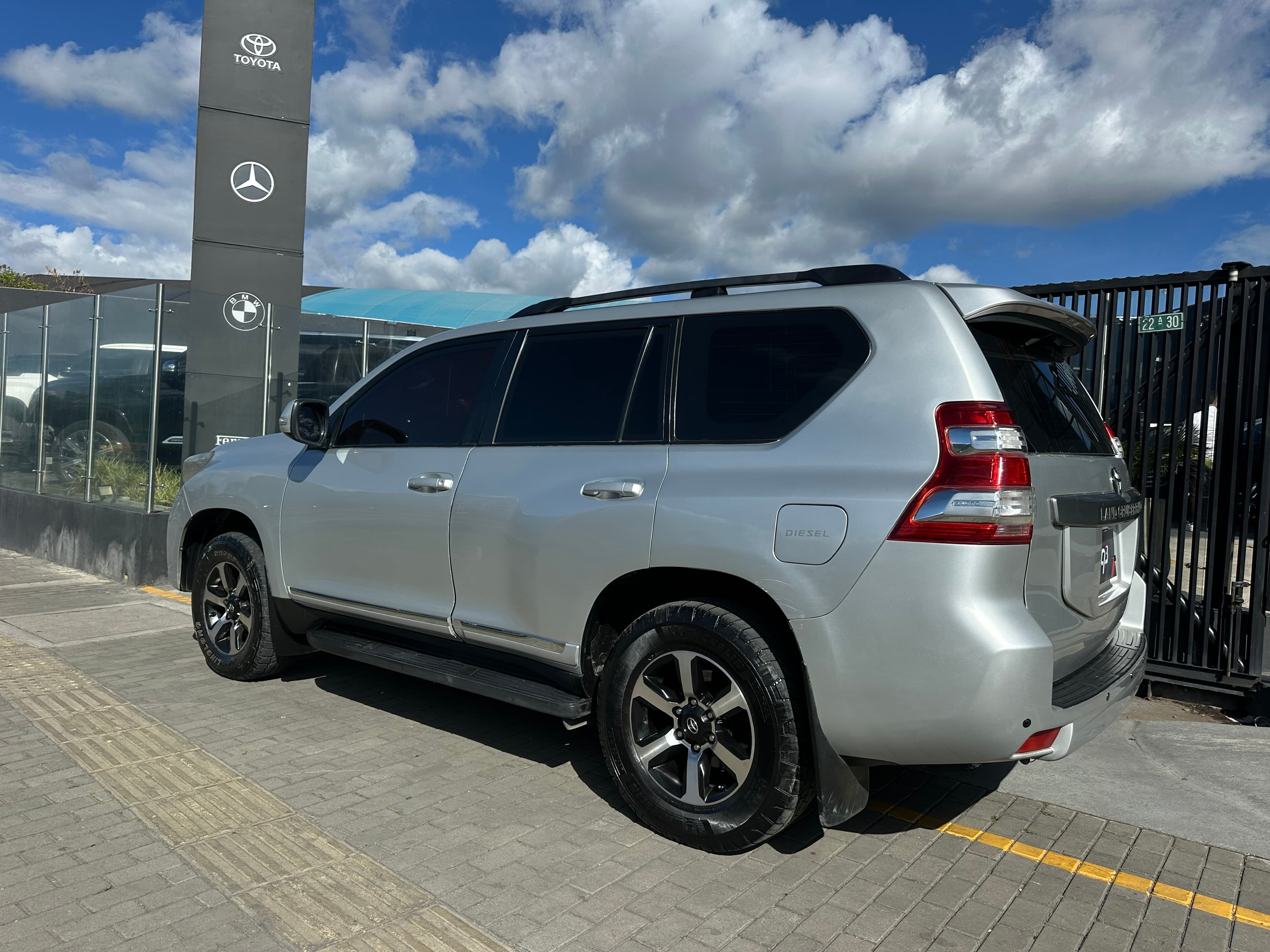 Toyota Prado TX Blindada Modelo 2015 6