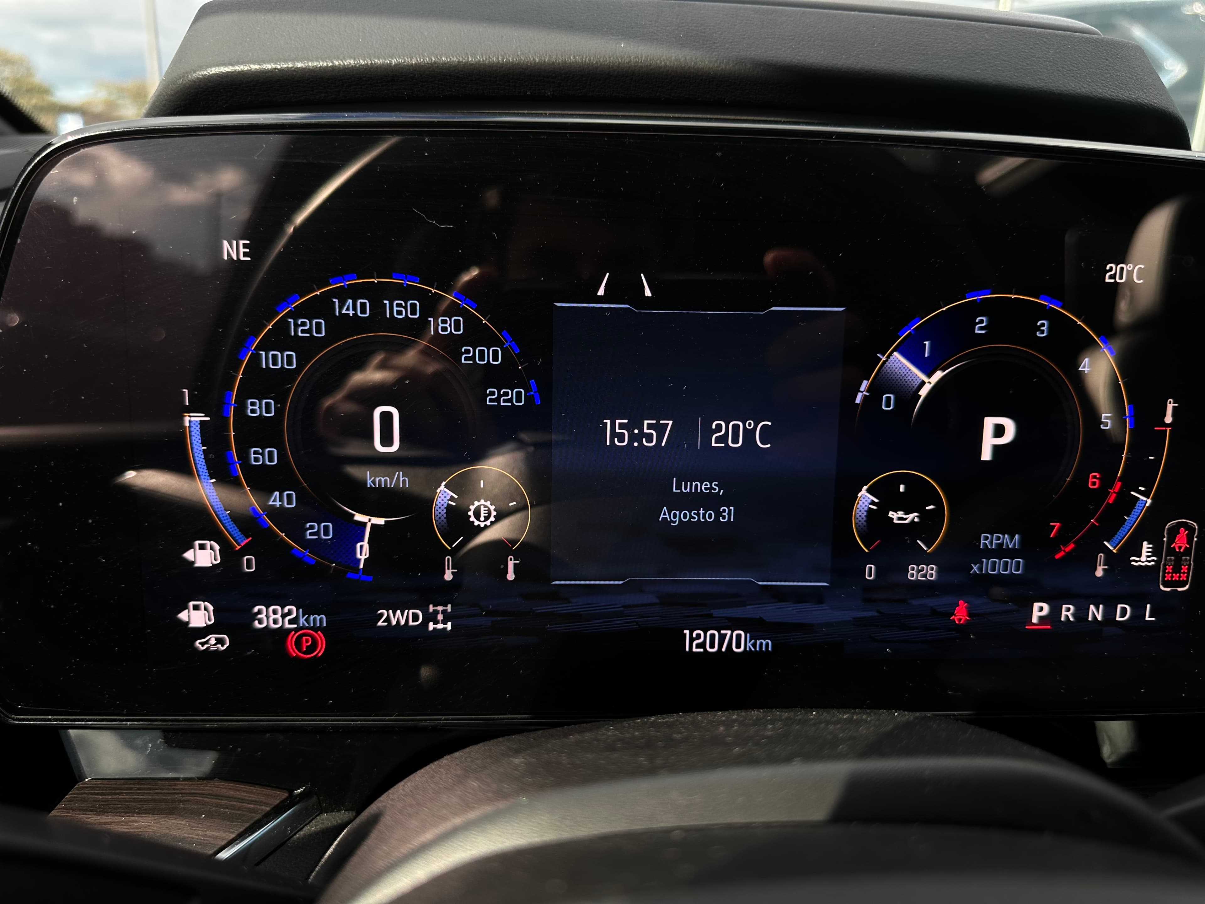 Chevrolet Tahoe Z71 Modelo 2025 22