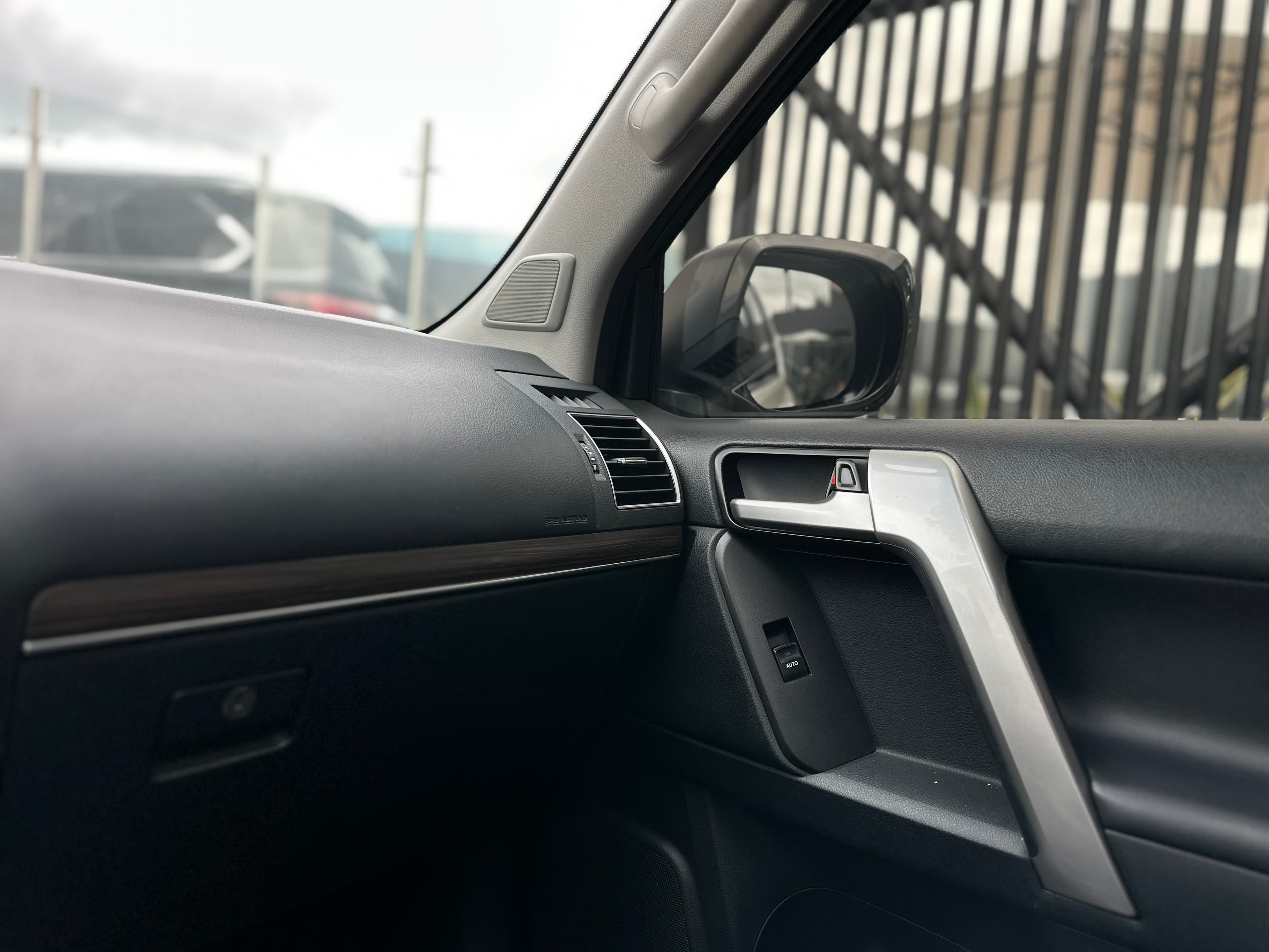 Toyota Prado VX Modelo 2020 20