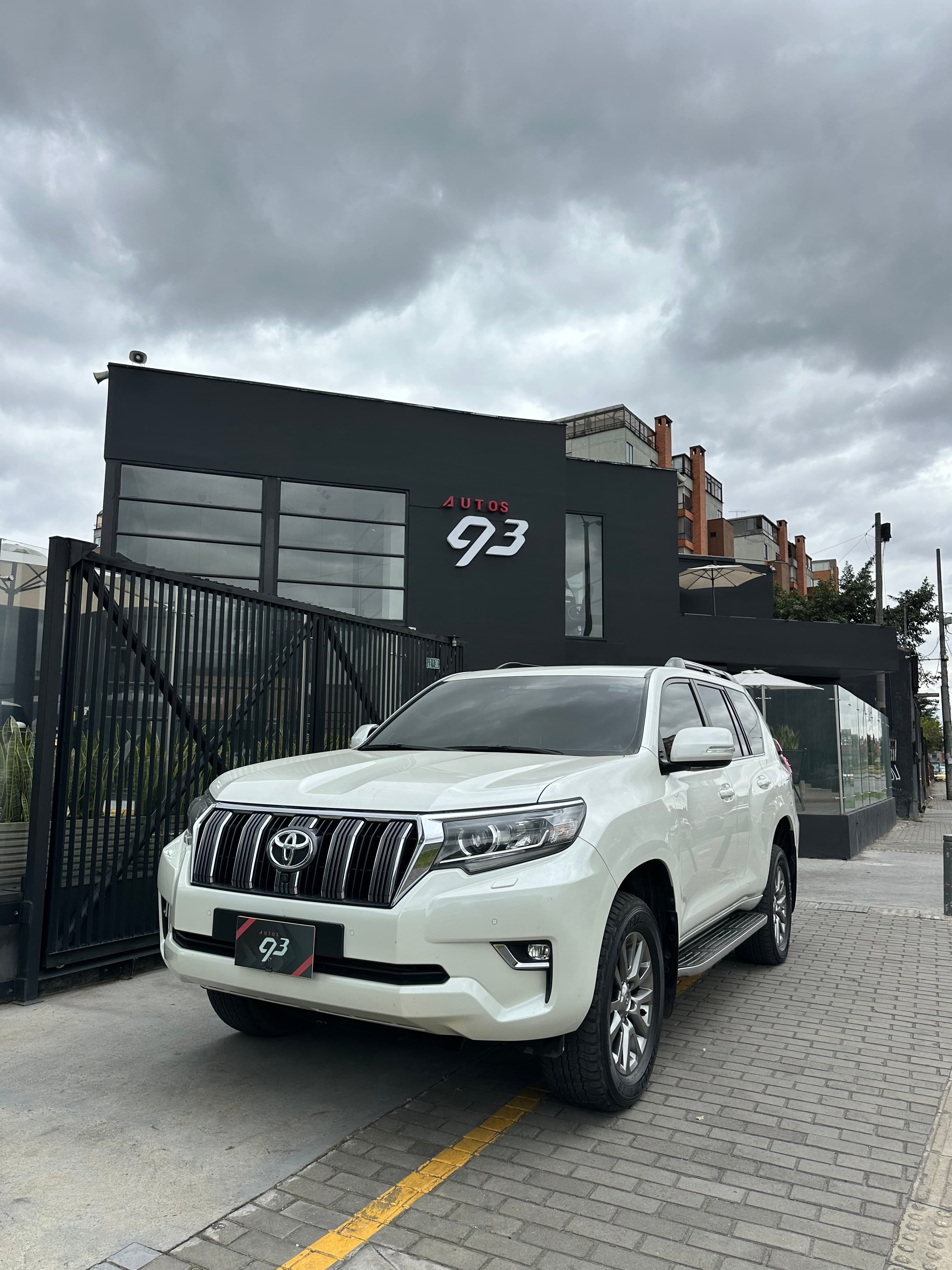 Toyota Prado VX Modelo 2020 27
