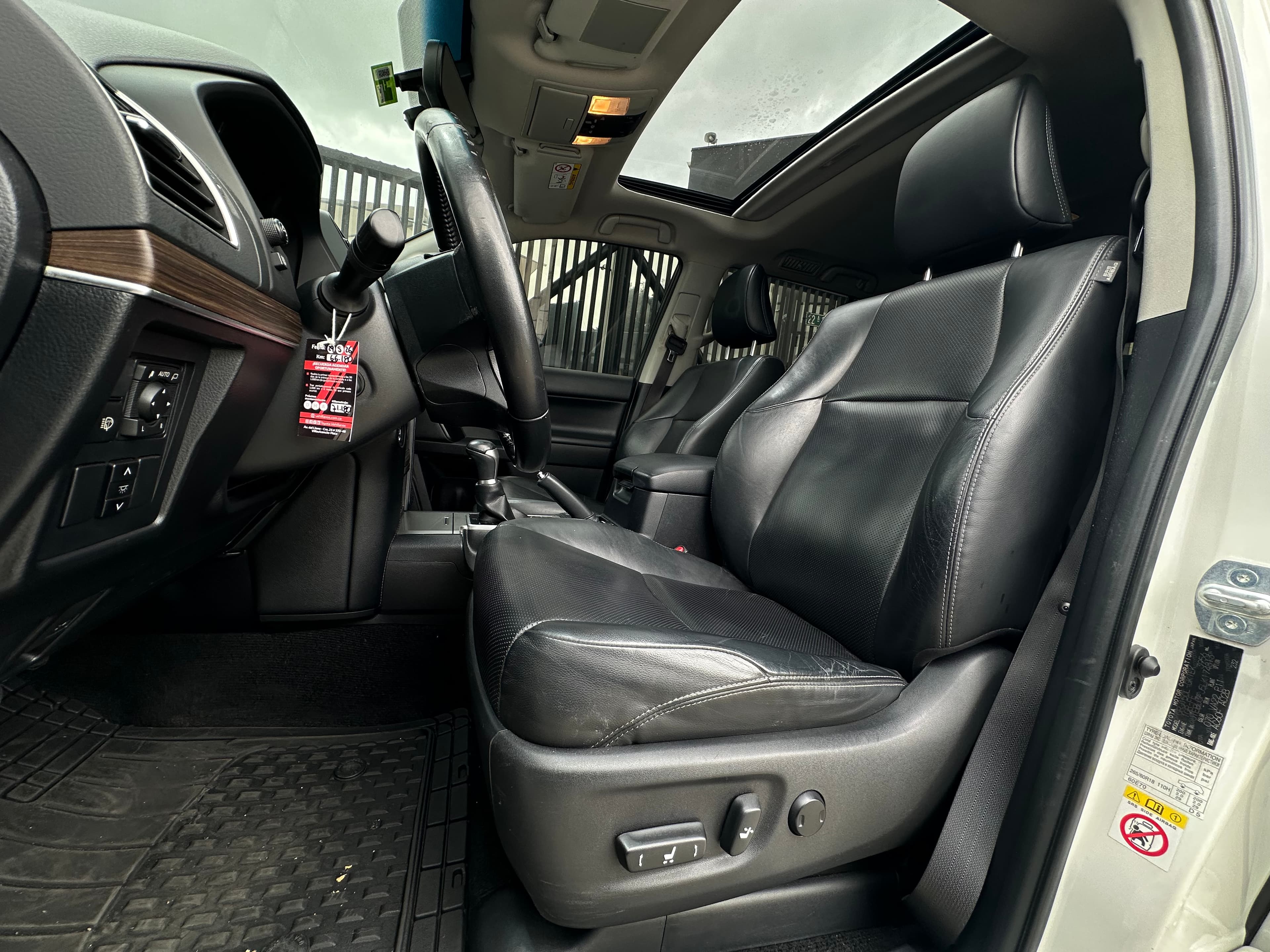 Toyota Prado VX Modelo 2020 8