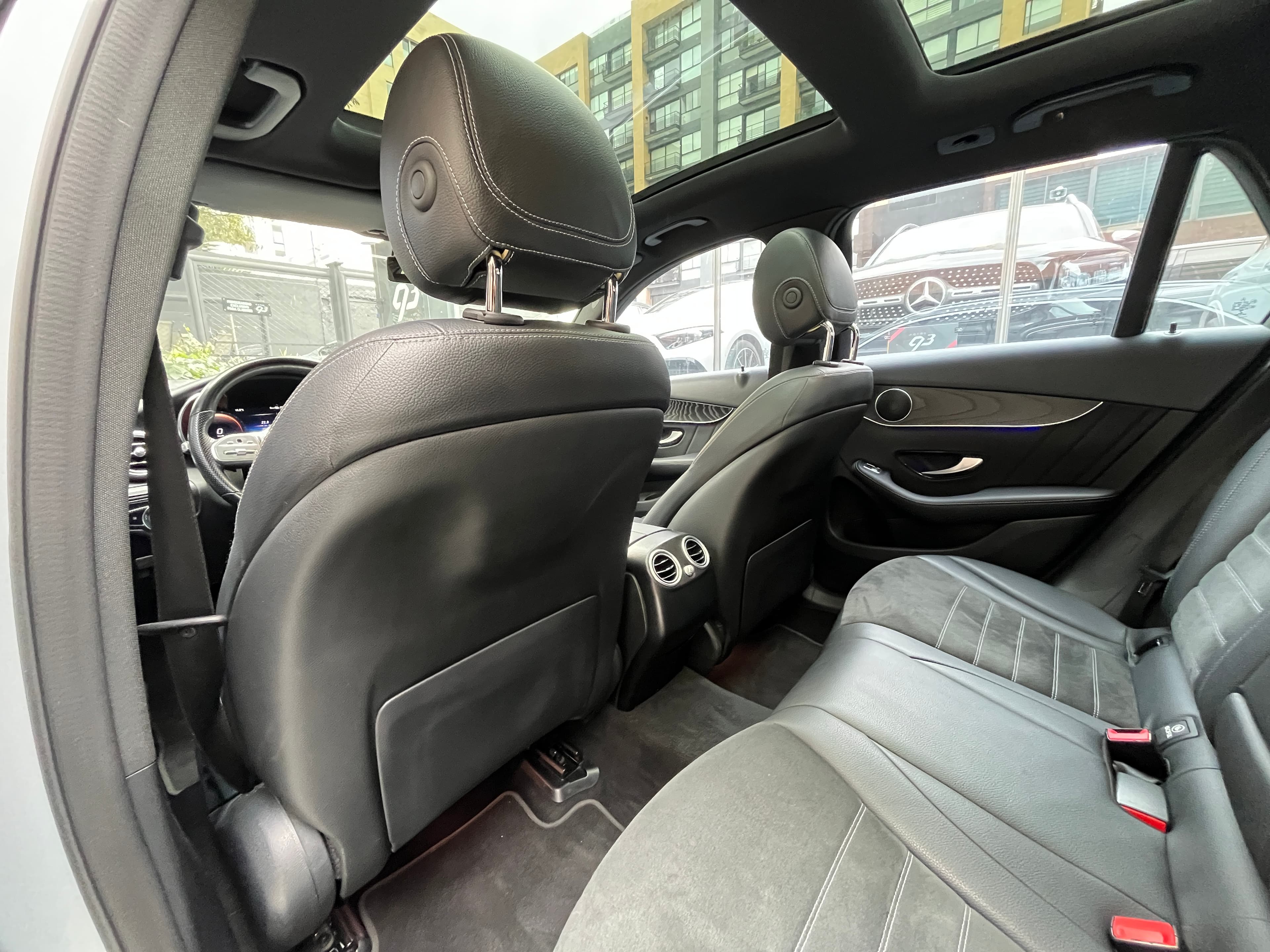 Mercedes Benz GLC300 E Modelo 2022 16
