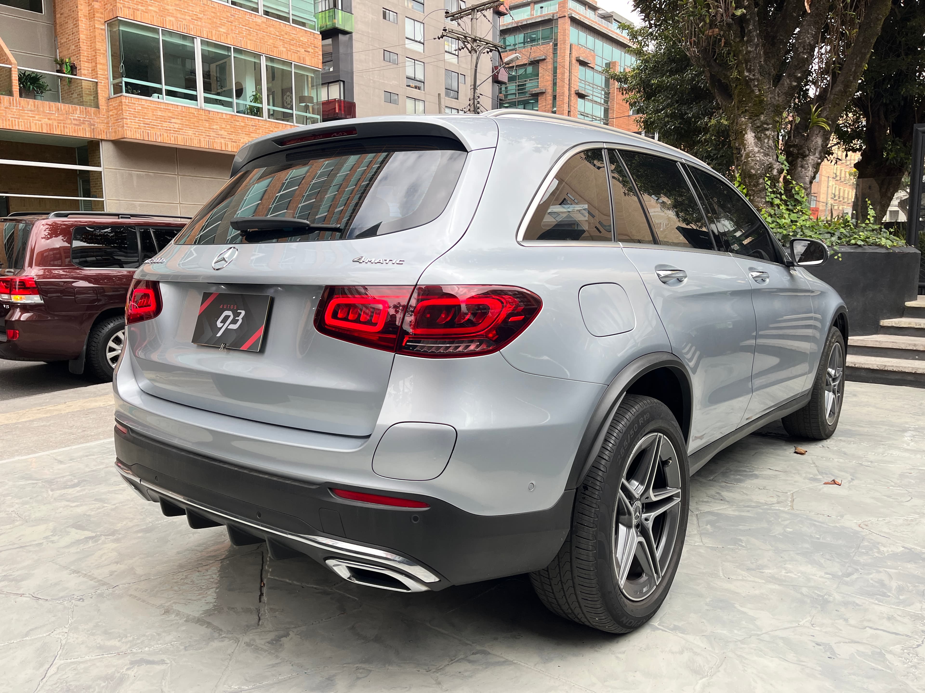 Mercedes Benz GLC300 E Modelo 2022 4