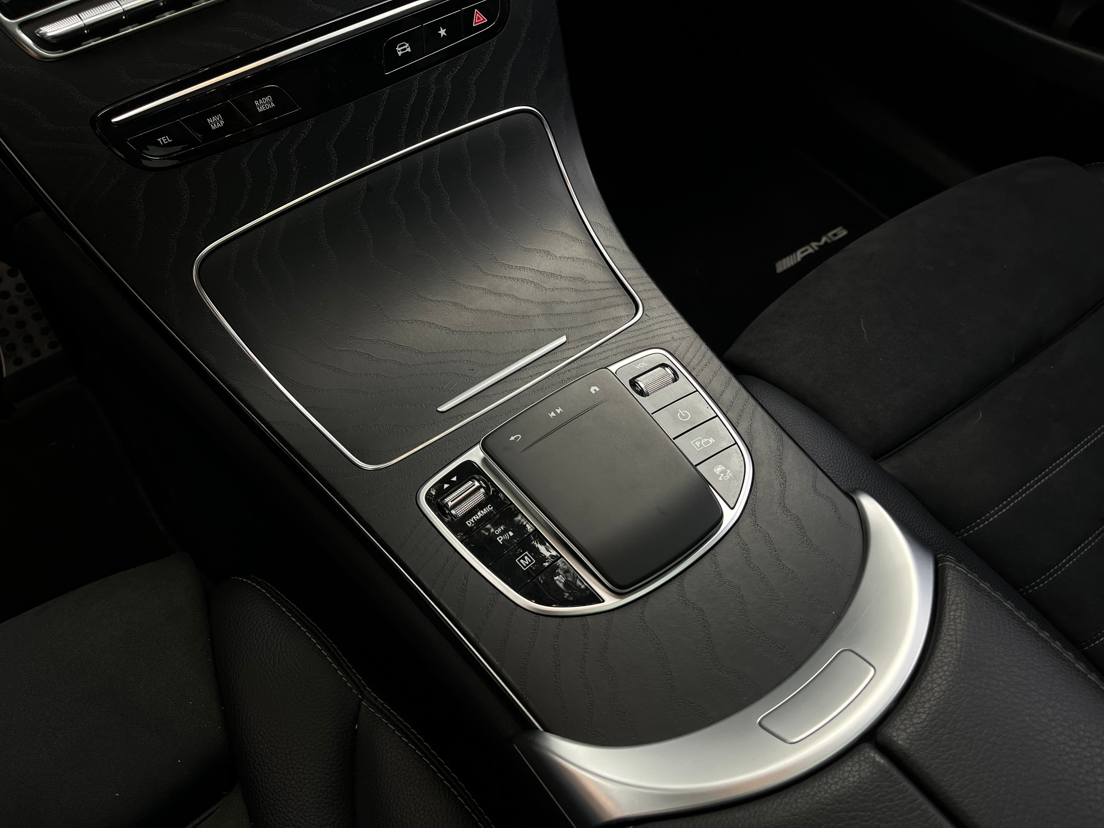 Mercedes Benz GLC300 E Modelo 2022 12