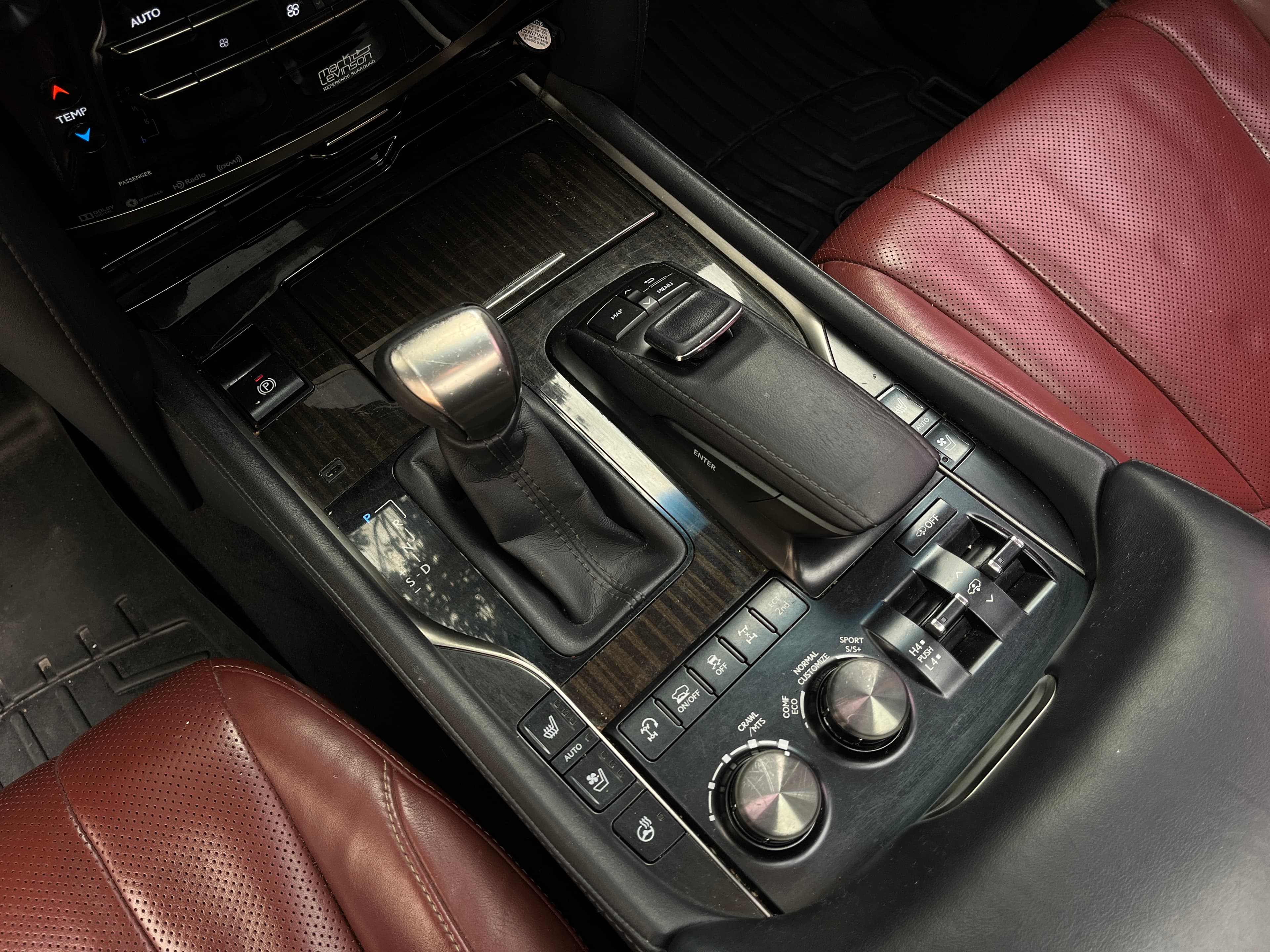 Lexus LX570 SUPER SPORT Modelo 2017 12