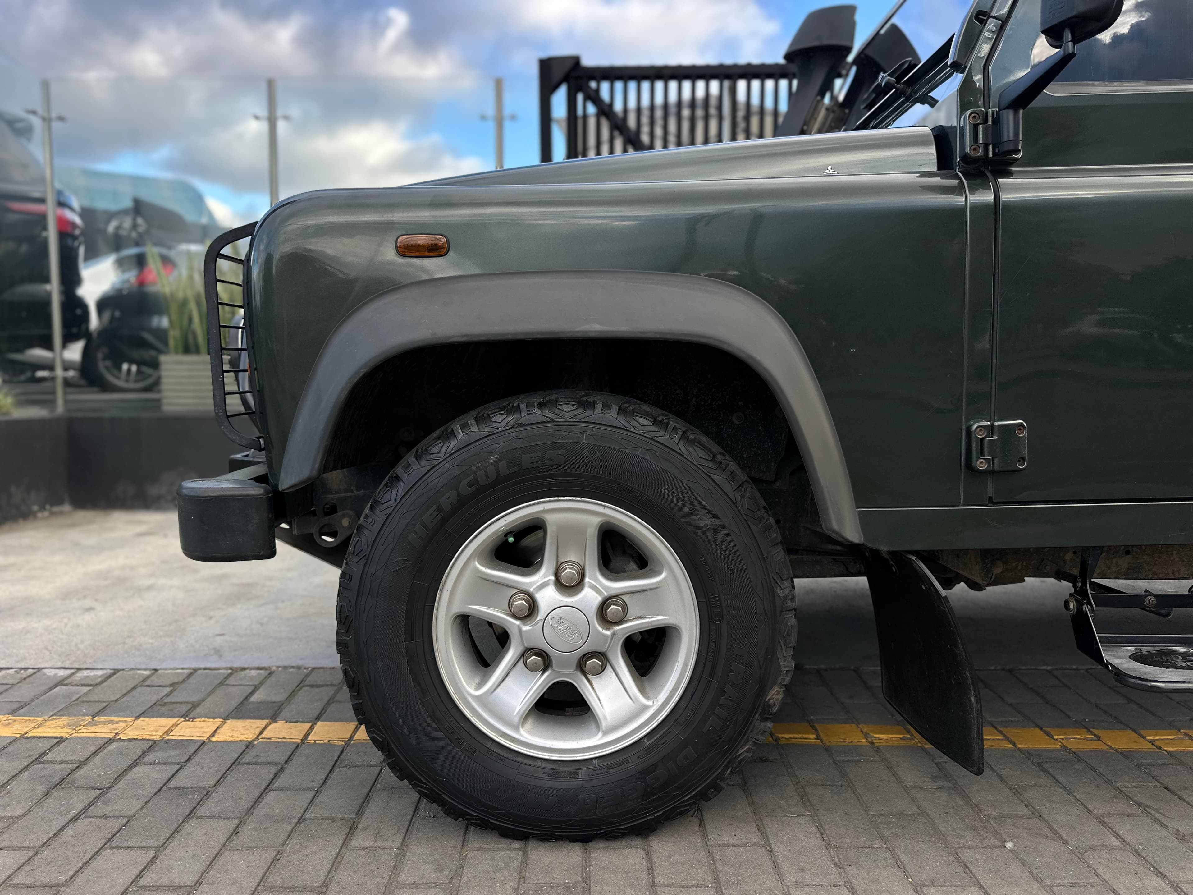 Land Rover Defender HCPU Modelo 2008 21