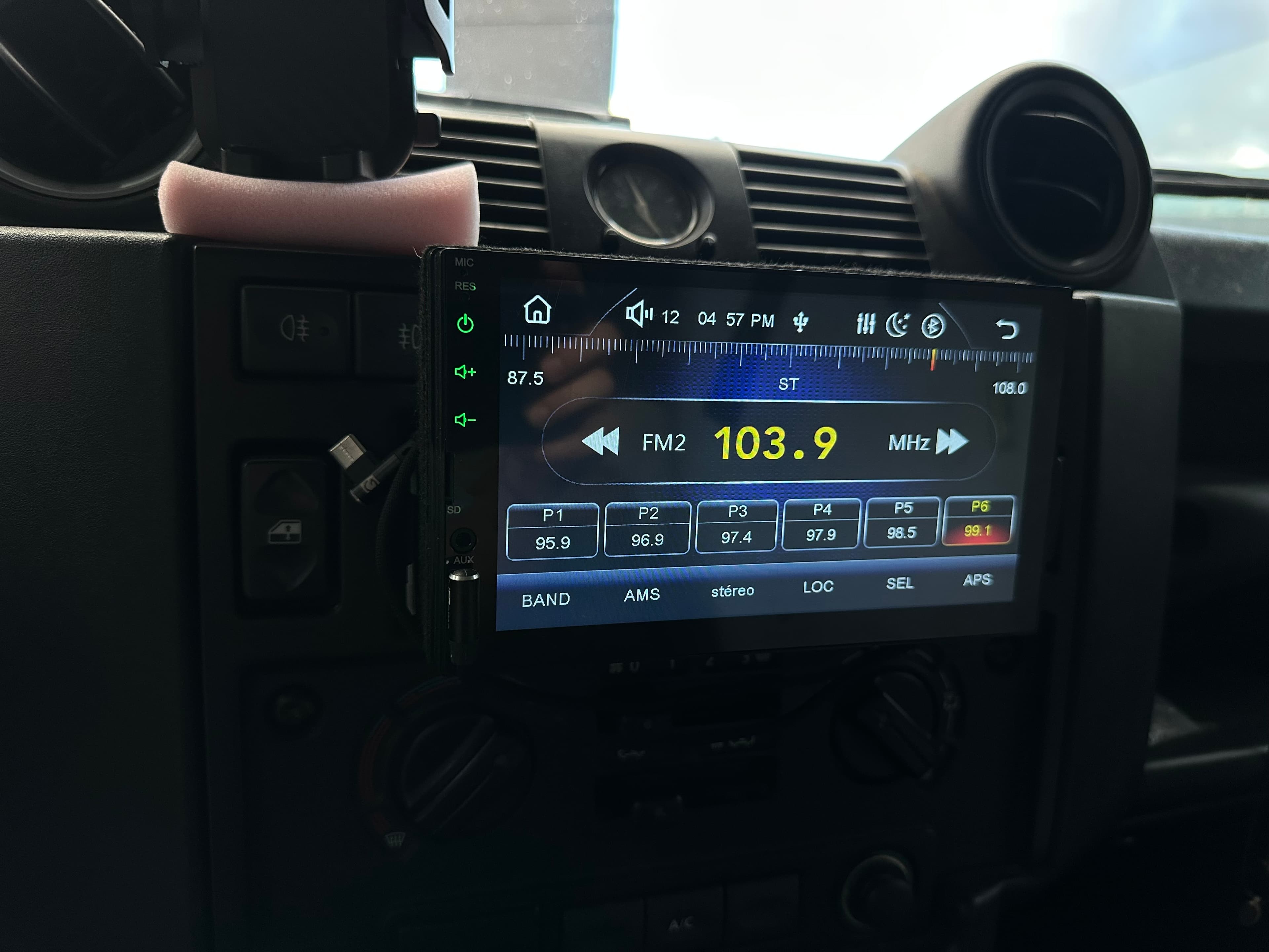 Land Rover Defender HCPU Modelo 2008 15
