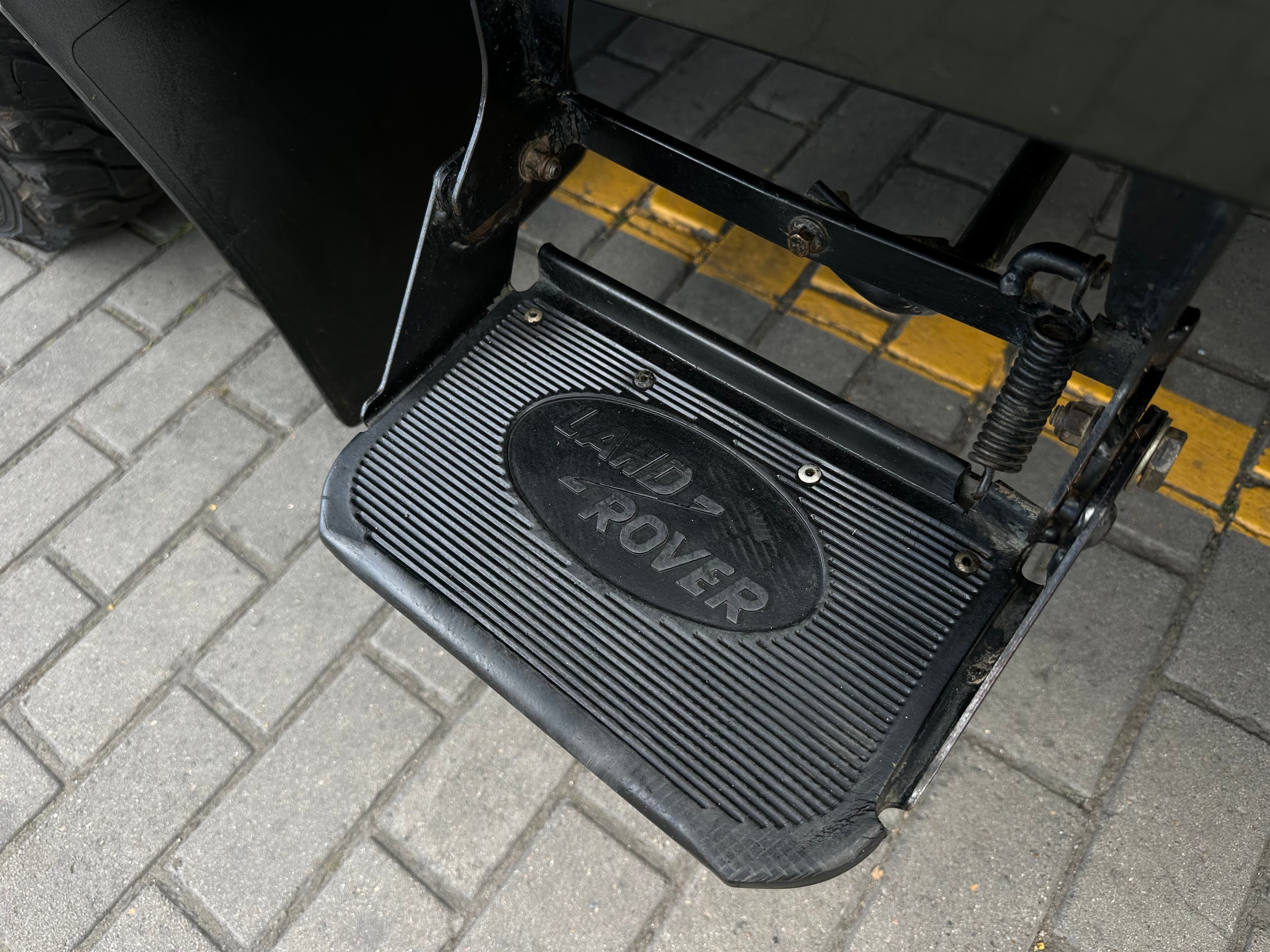 Land Rover Defender HCPU Modelo 2008 18