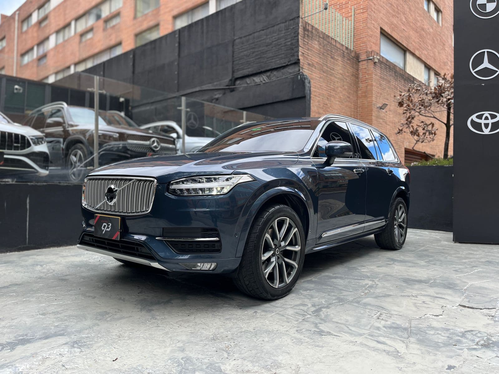 Volvo XC90