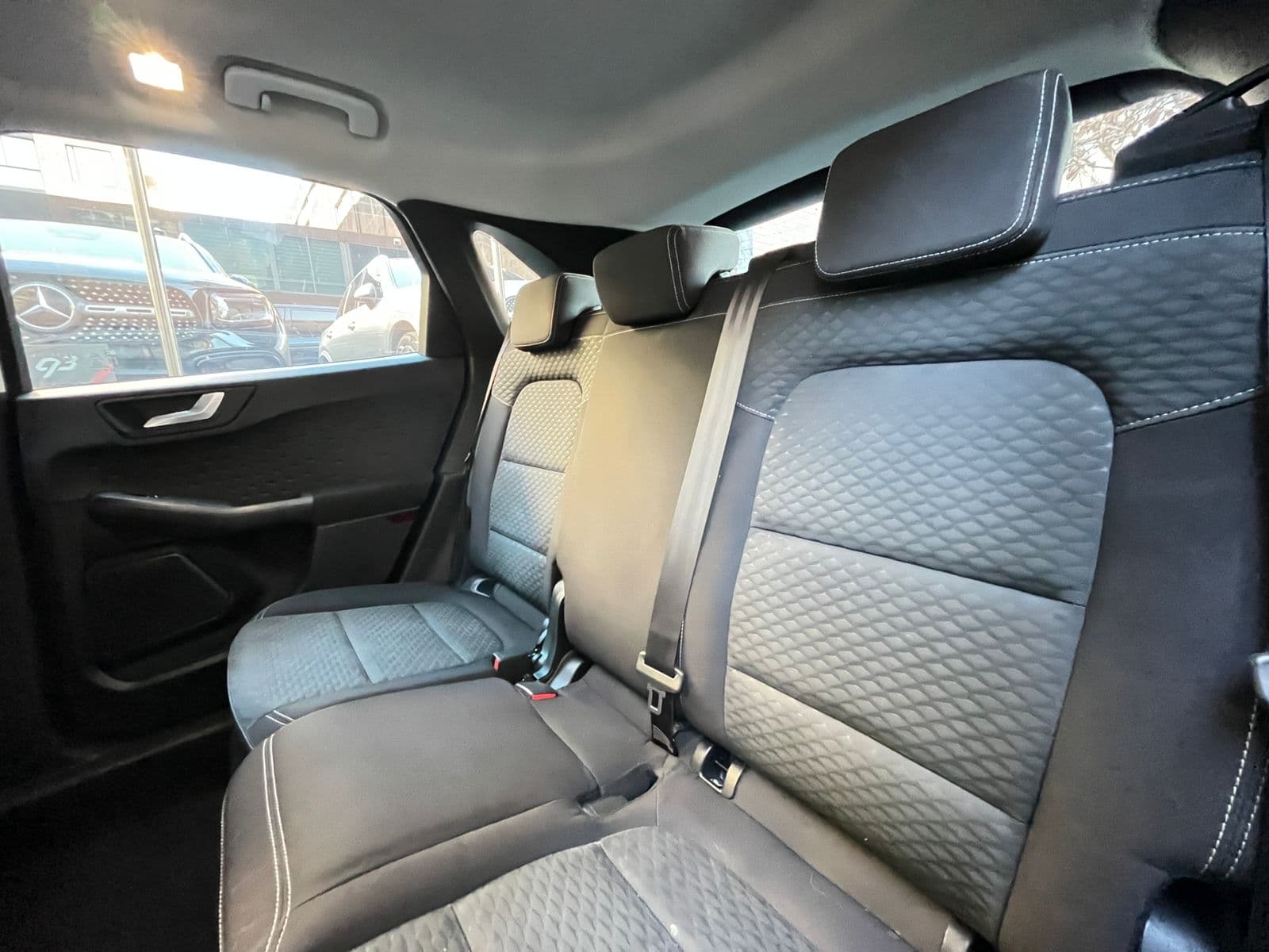 Ford Escape SE Modelo 2021 17